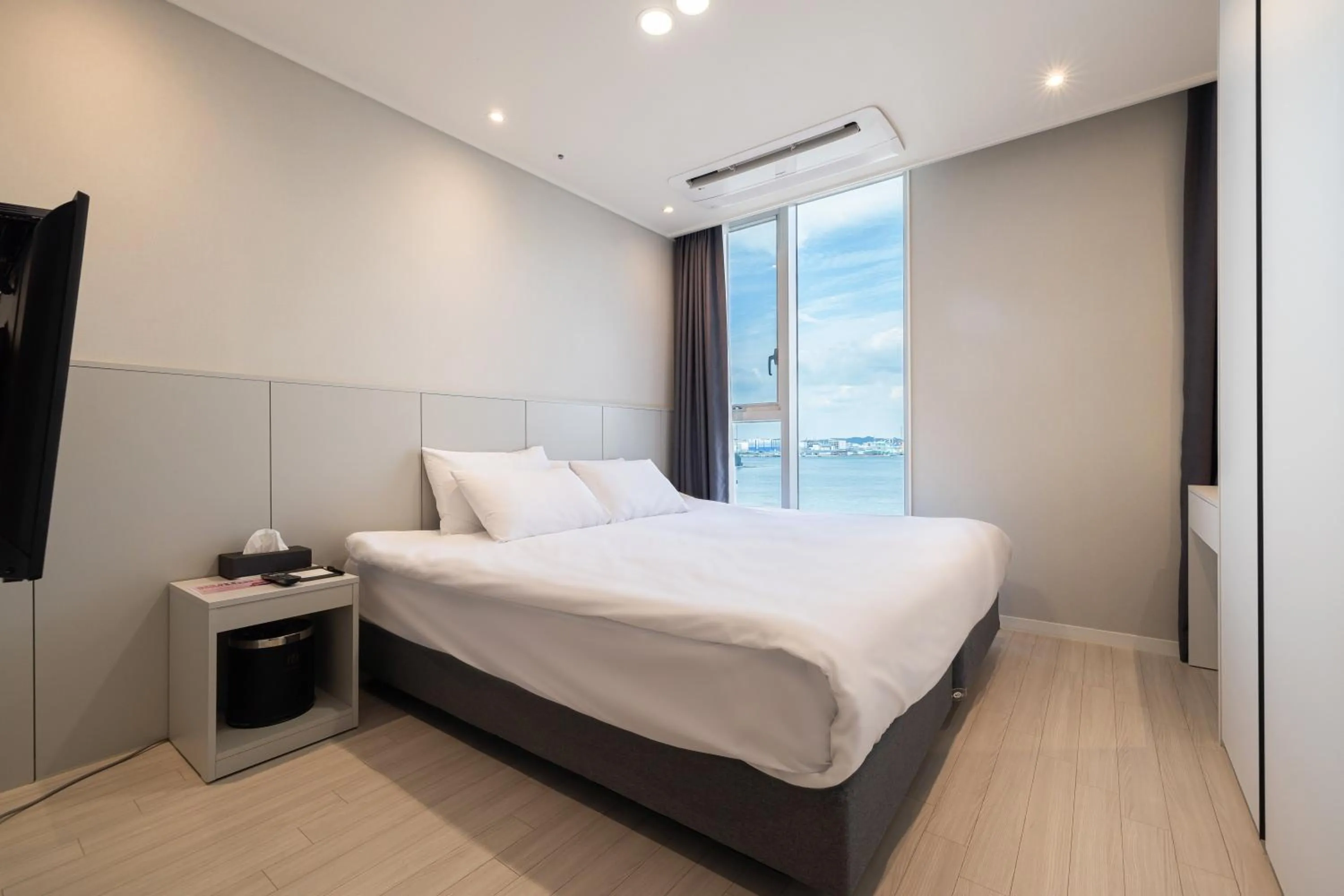 Bed in OCEAN PARK 9