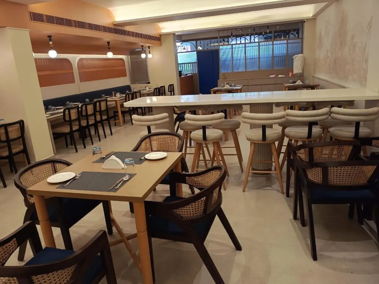 Restaurant/places to eat in Lords Eco Inn Belagavi