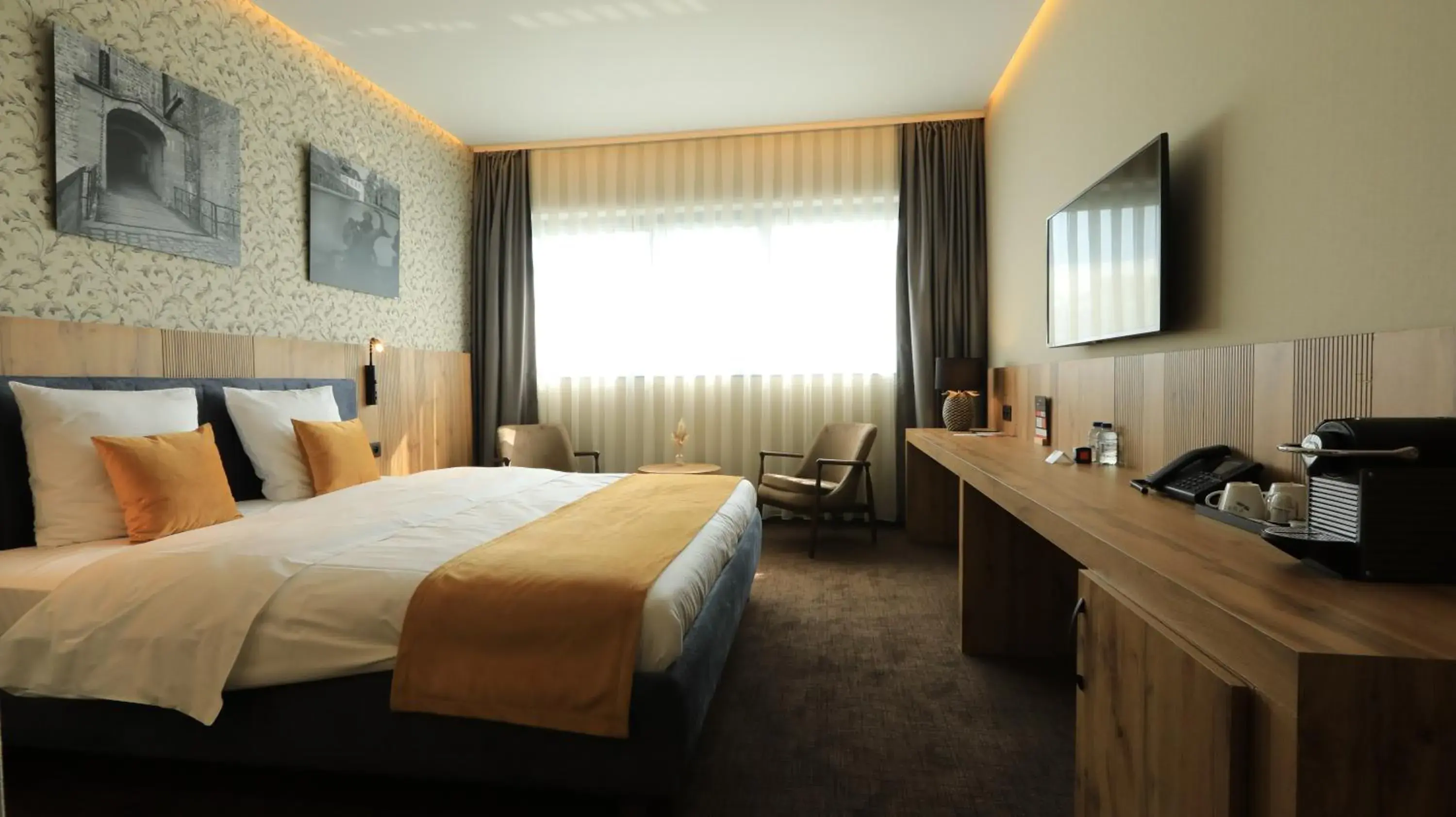 Standard King Room in Hotel Le 830 Namur Standard King Room in Hotel Le 830 Namur