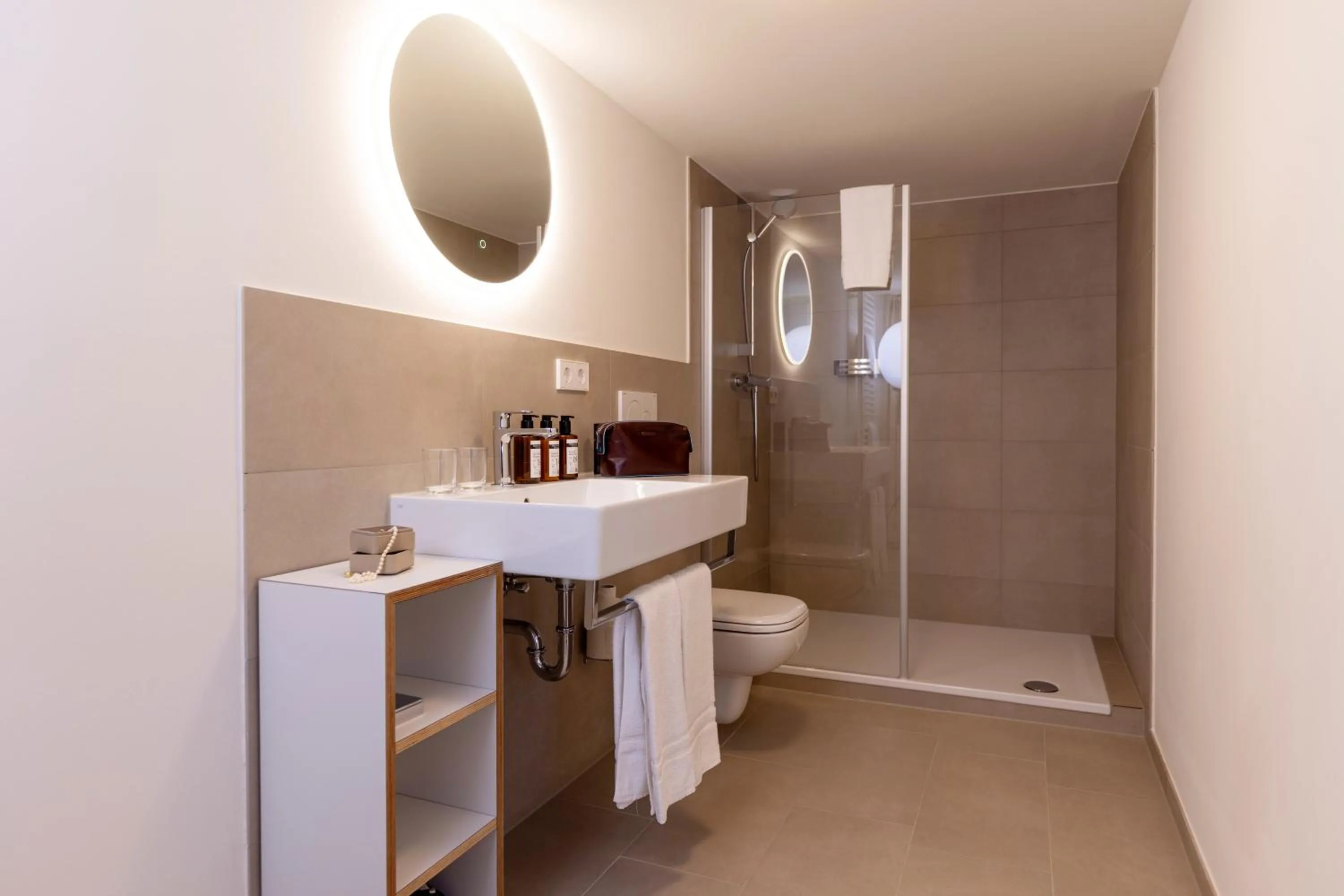 Bathroom in schlossmühle - lean luxury boutique hotel
