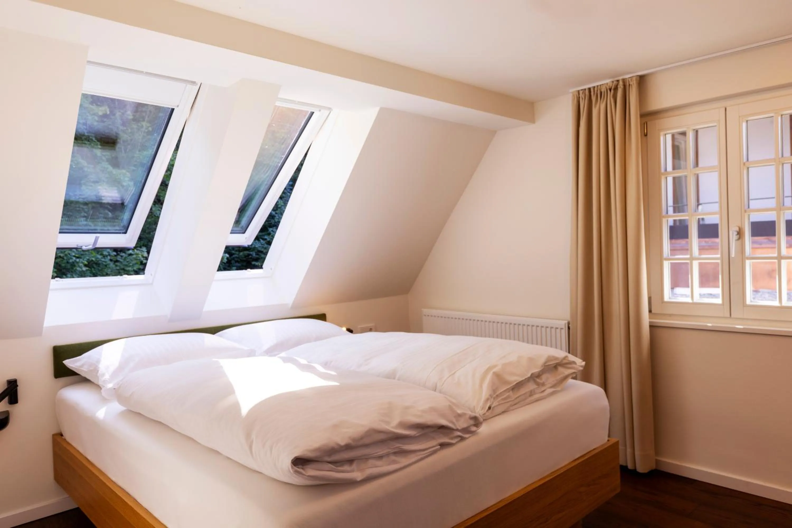 Photo of the whole room, Bed in schlossmühle - lean luxury boutique hotel