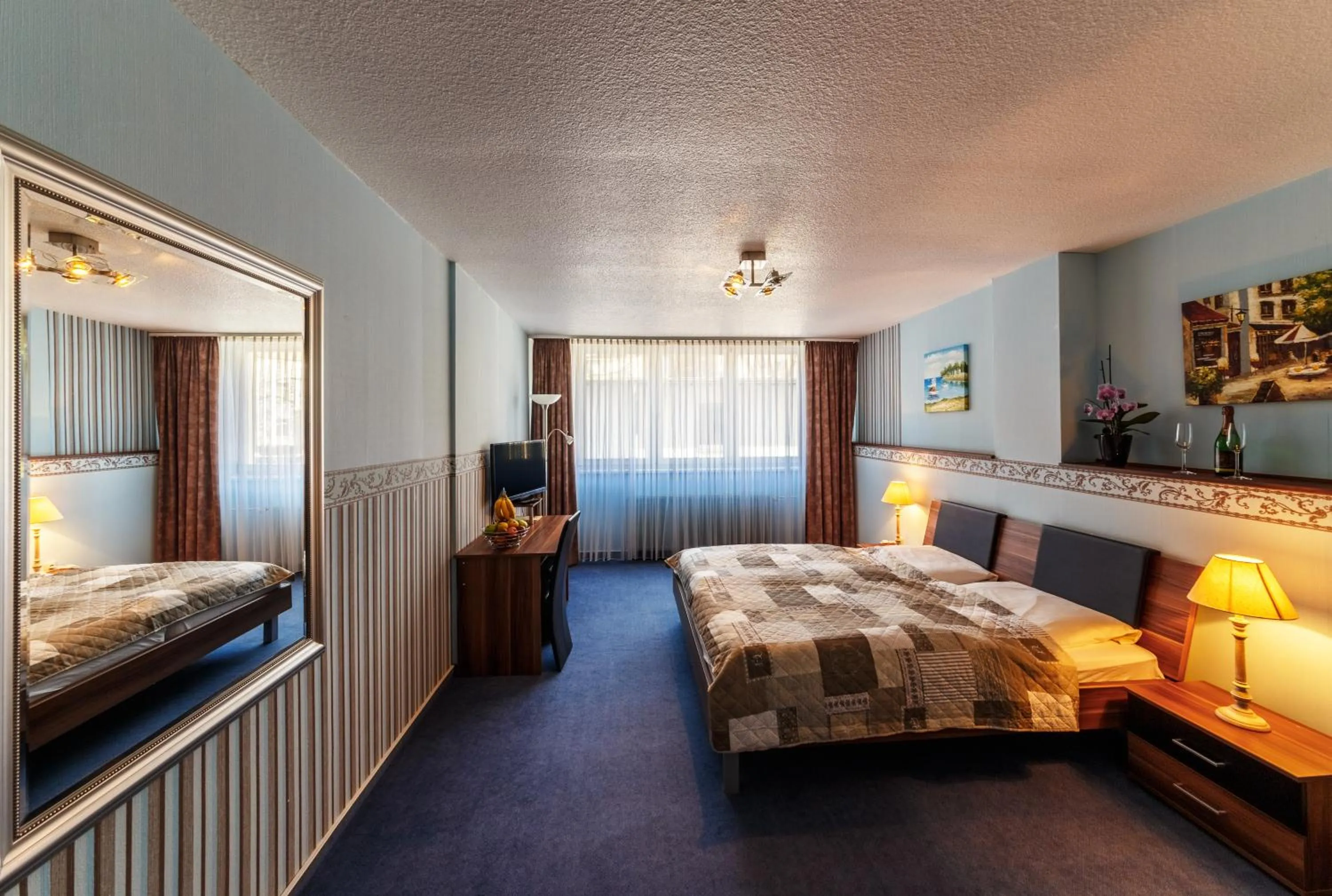 Bed in City Hotel Stolberg