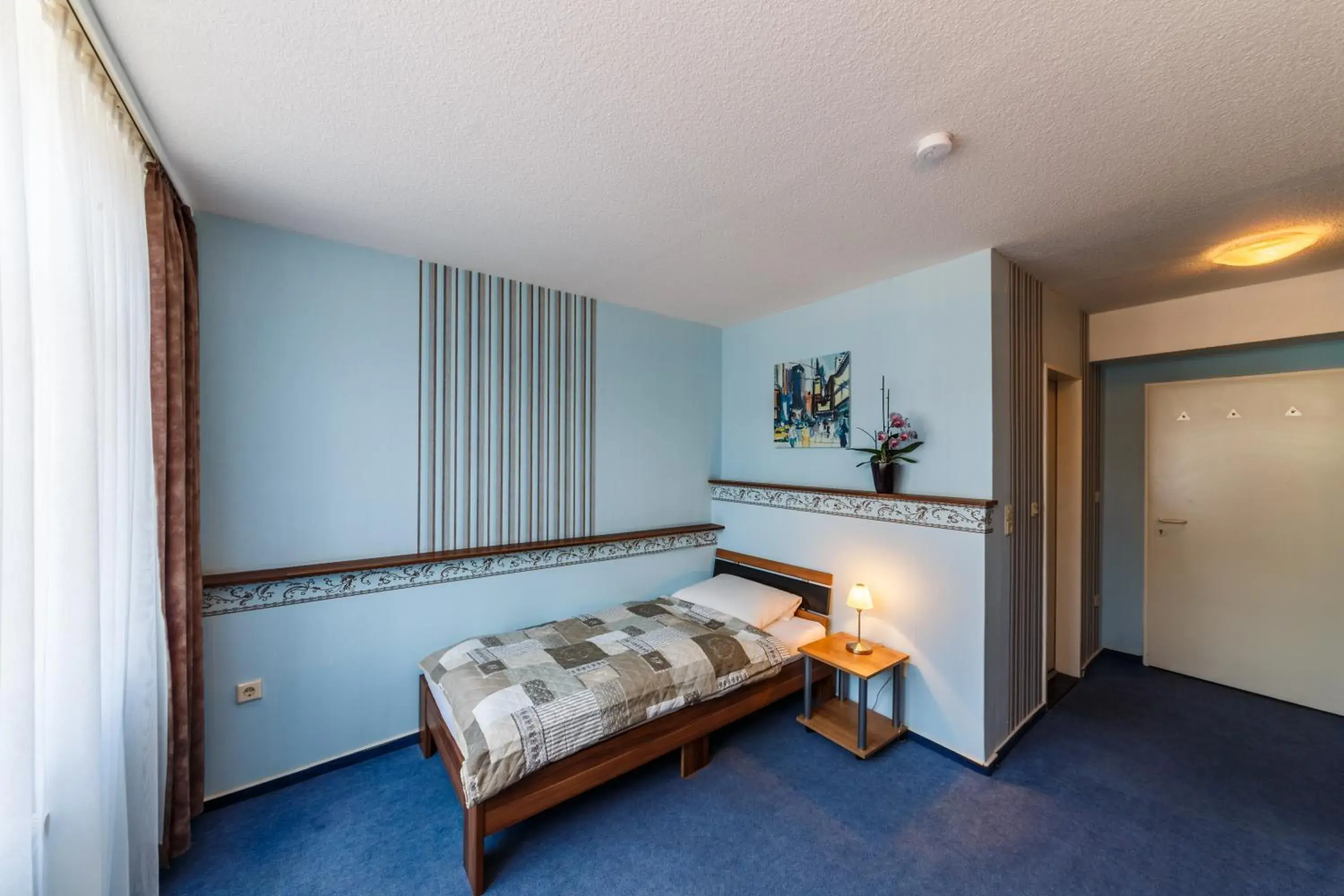 Single Room in City Hotel Stolberg Single Room in City Hotel Stolberg