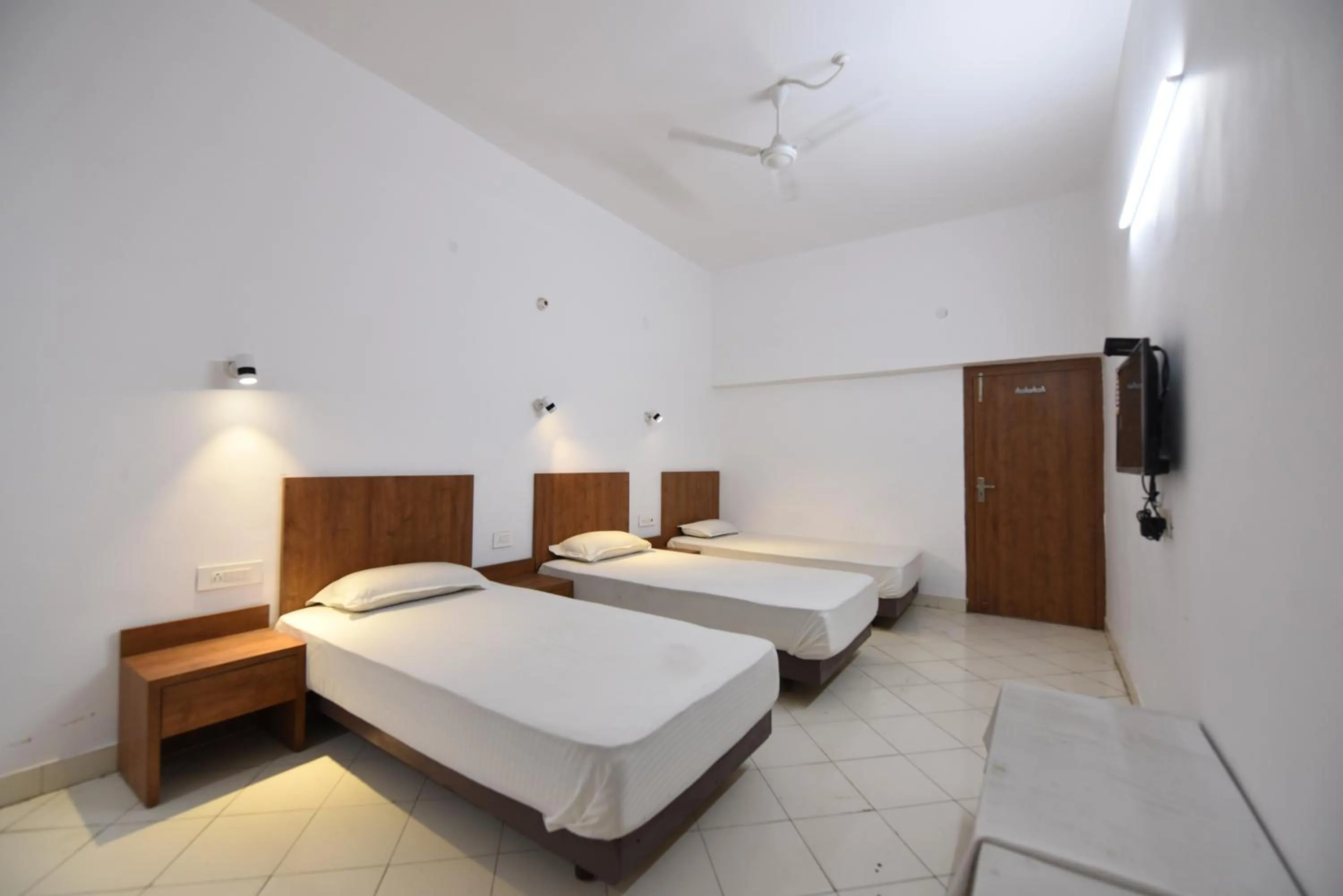 Bedroom, Bed in Hotel Mayur