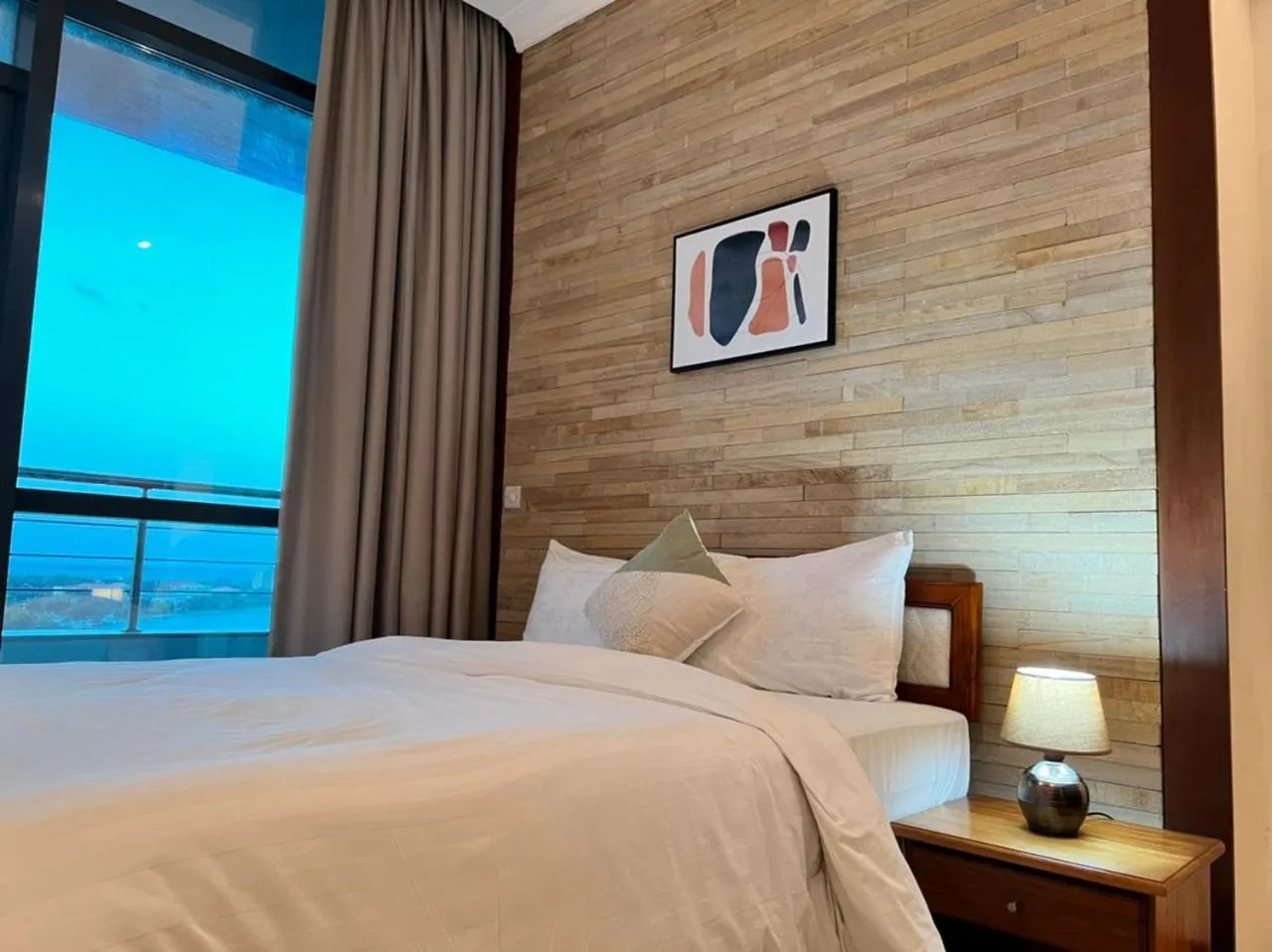 Bedroom, Bed in Fairview Luxury Apartments