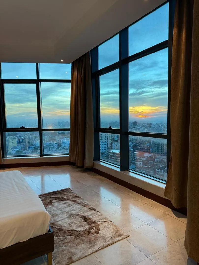 Bedroom, Bed in Fairview Luxury Apartments