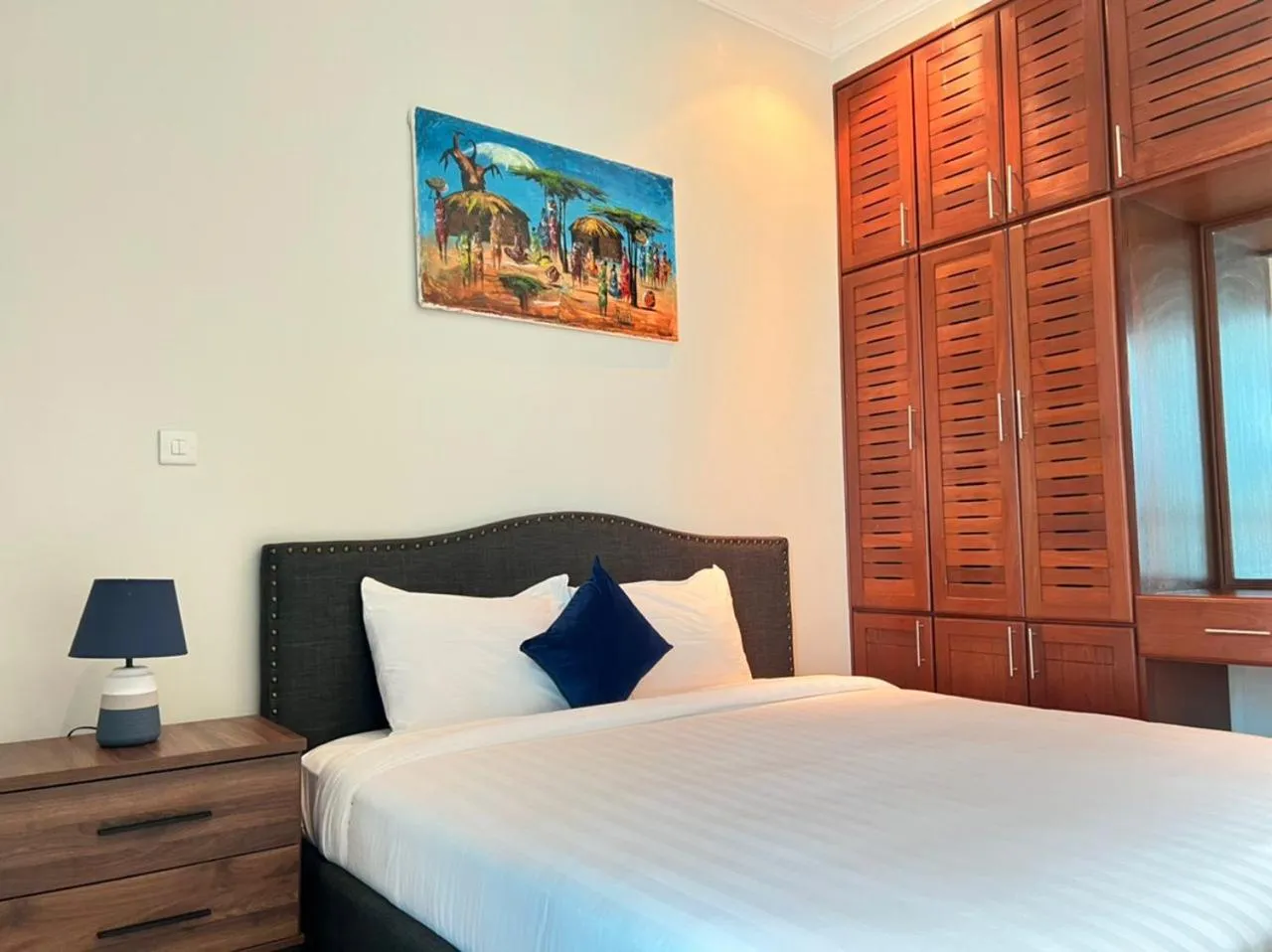 Bedroom, Bed in Fairview Luxury Apartments