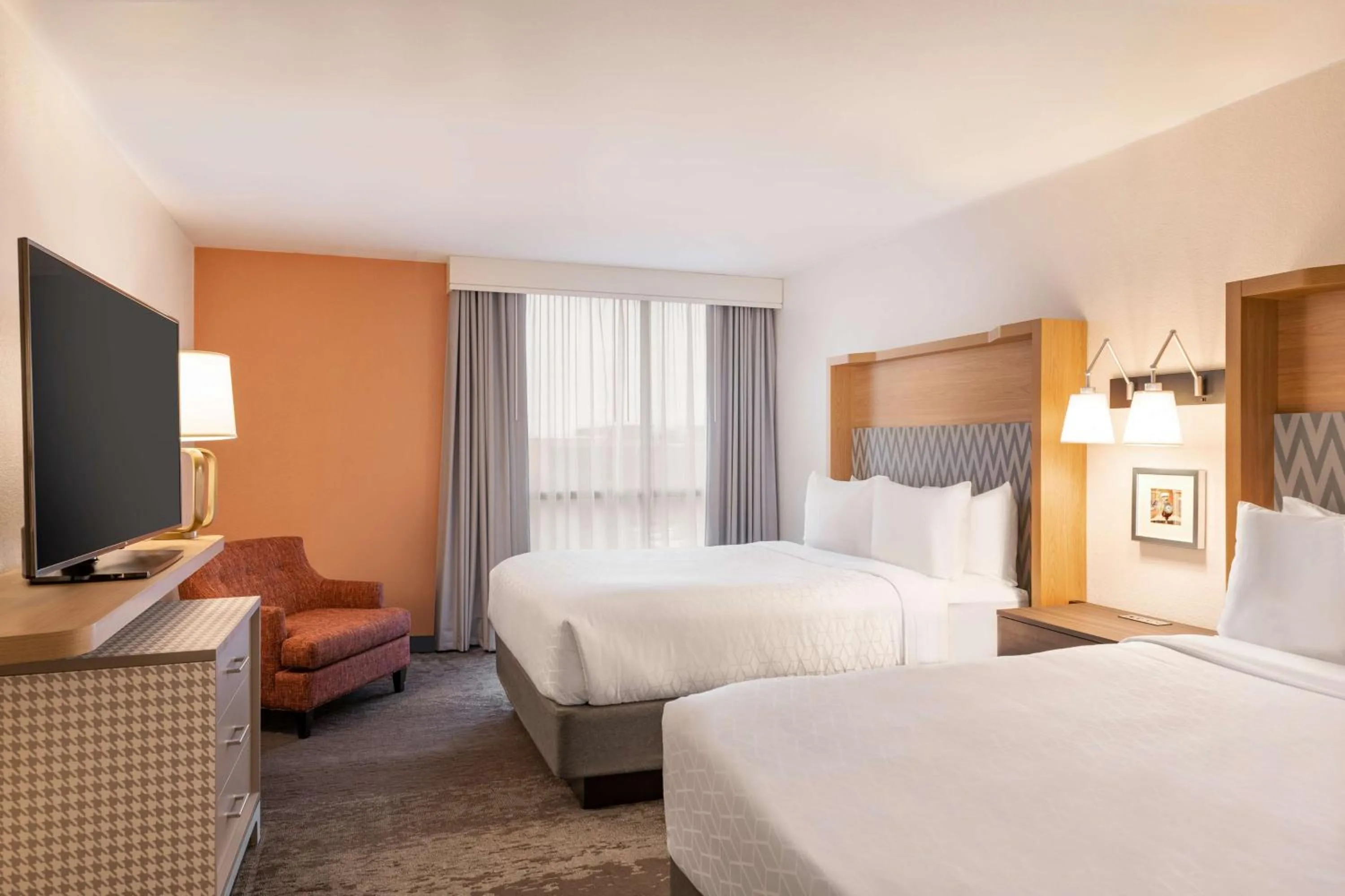 Bed in Doubletree By Hilton Fort Worth South