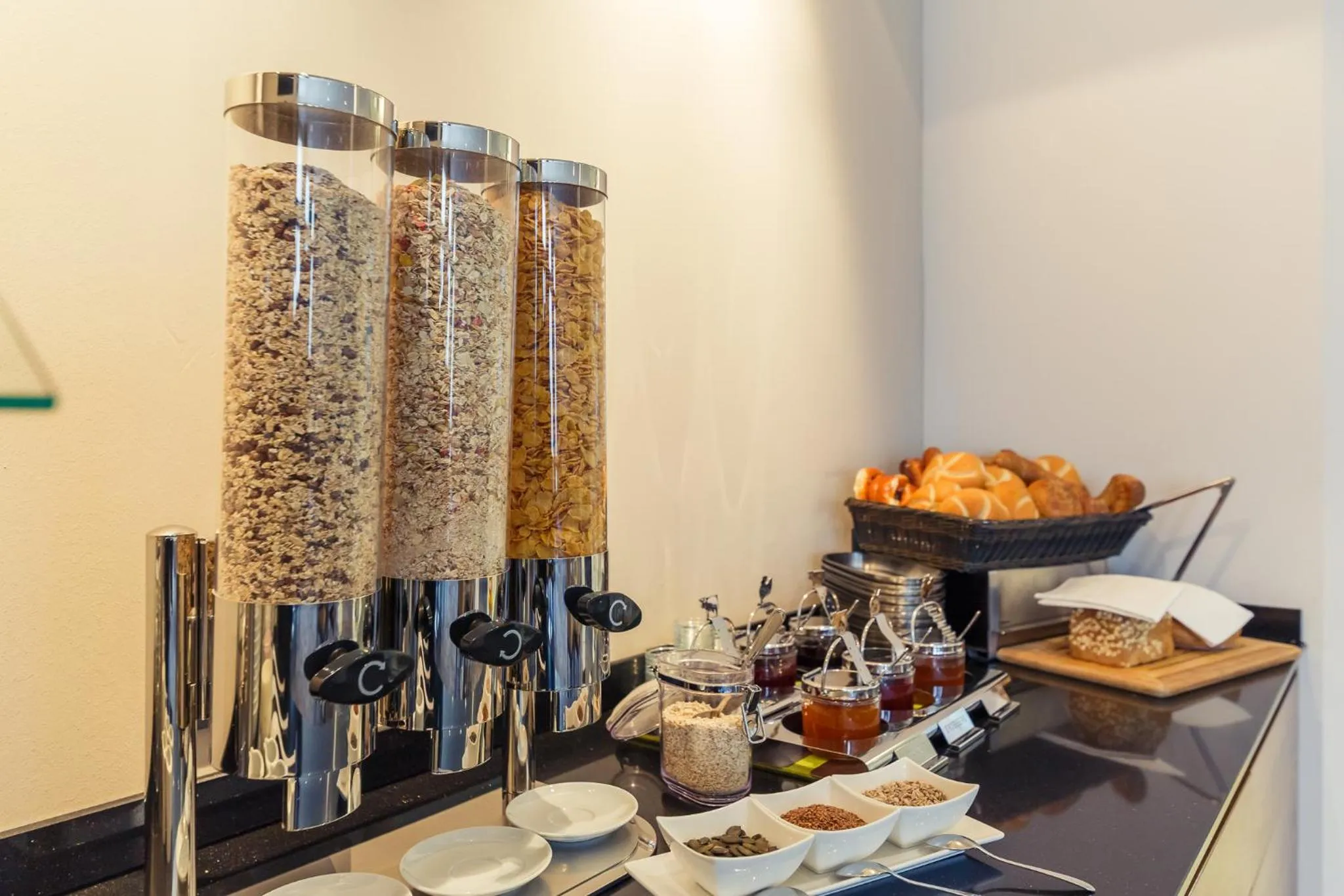 Buffet breakfast in Altstadthotel Kneitinger, Abensberg