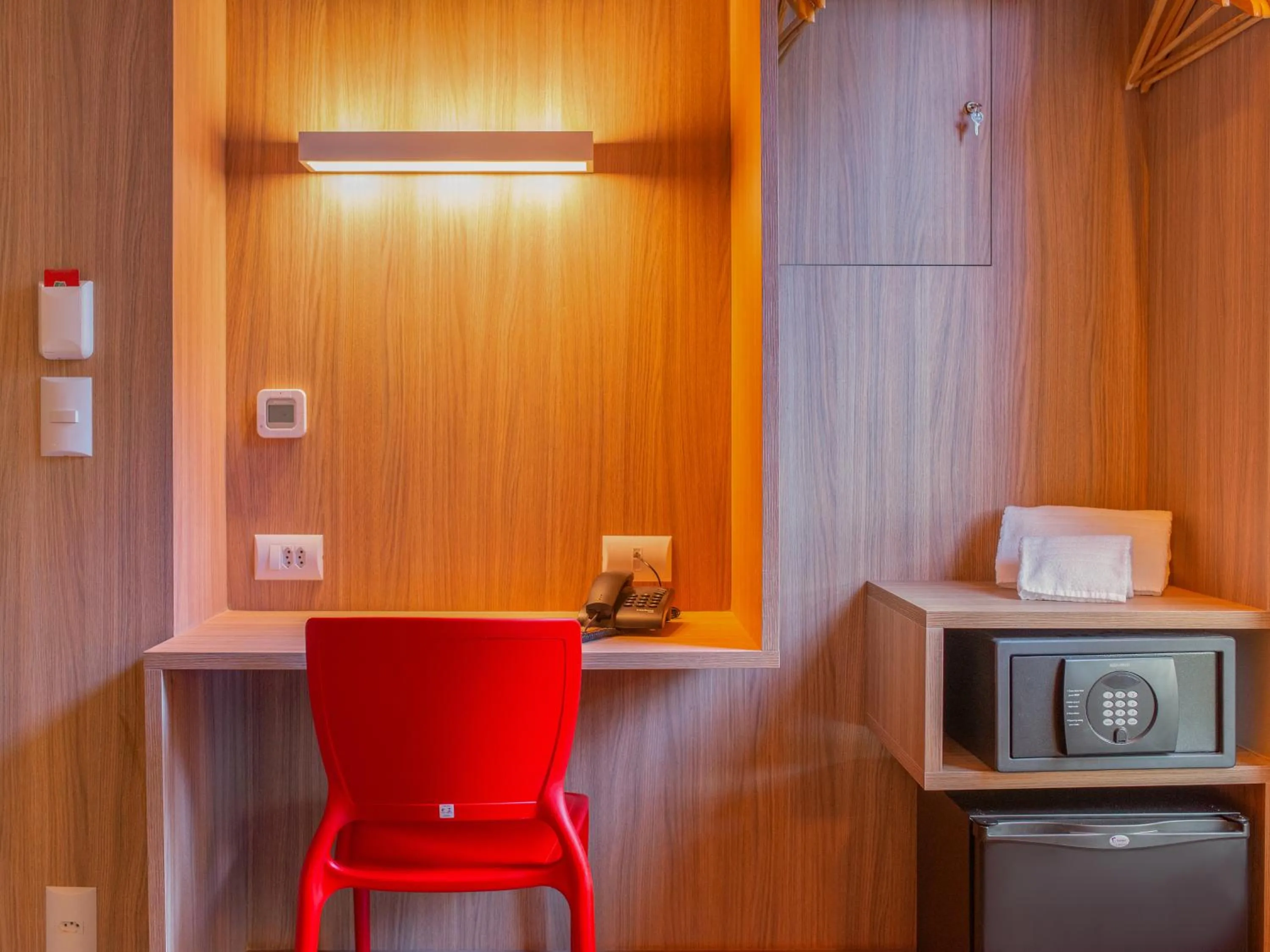 Bedroom in Hotel Moov Porto Alegre