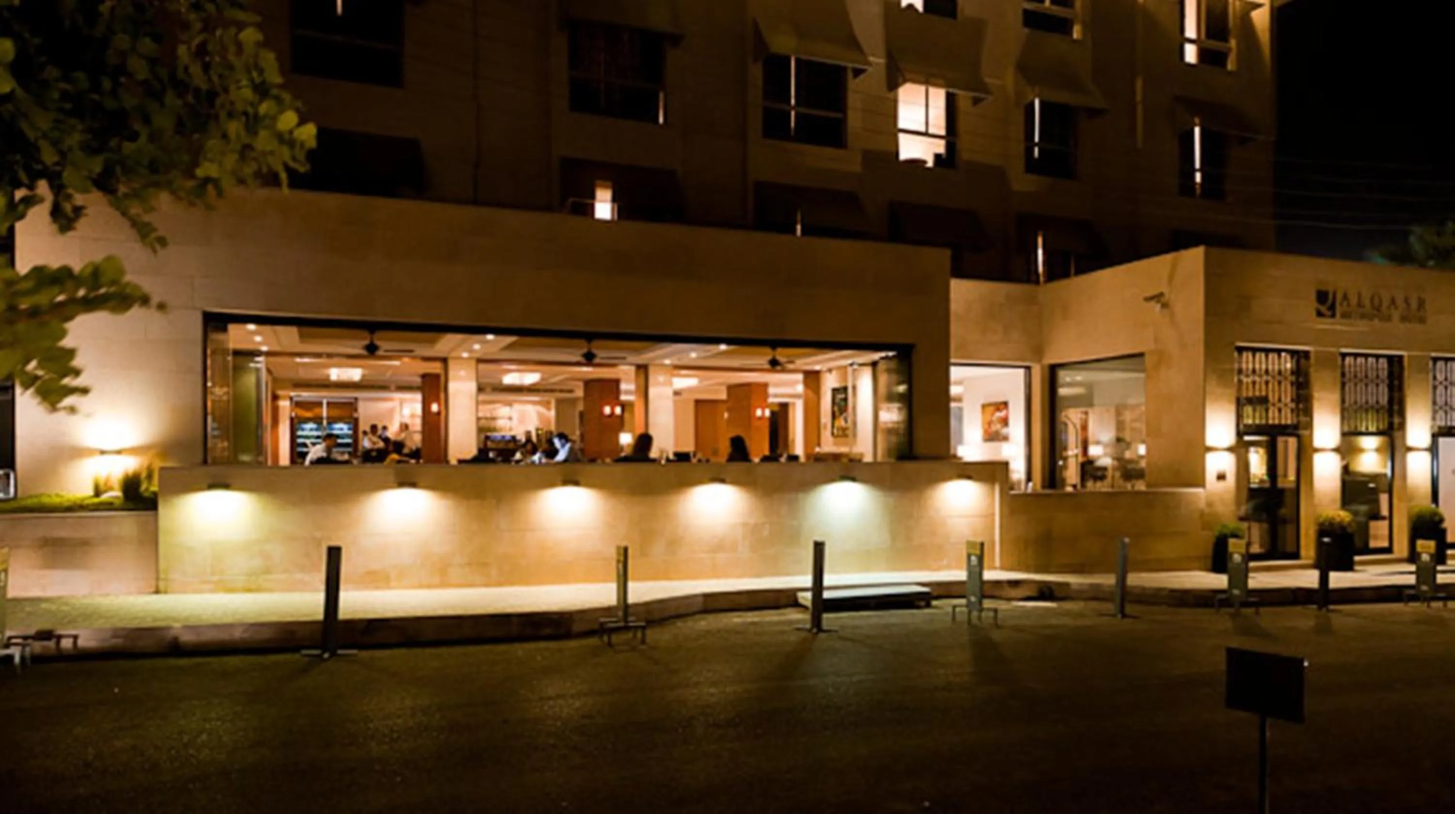 Facade/entrance in AlQasr Metropole Hotel
