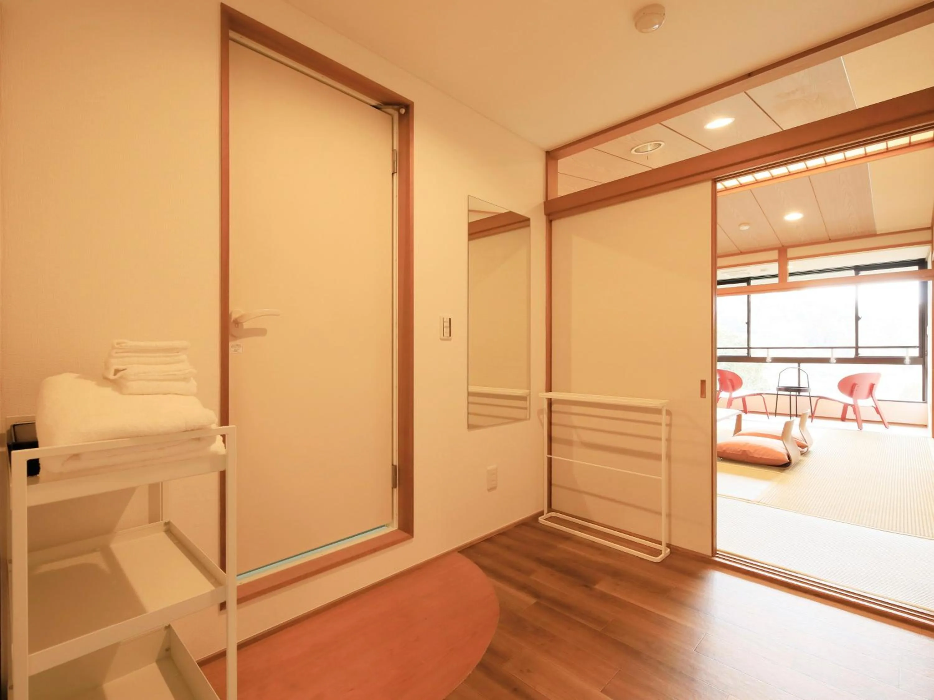 Photo of the whole room in Hot Spring Inn Hakone Suisen