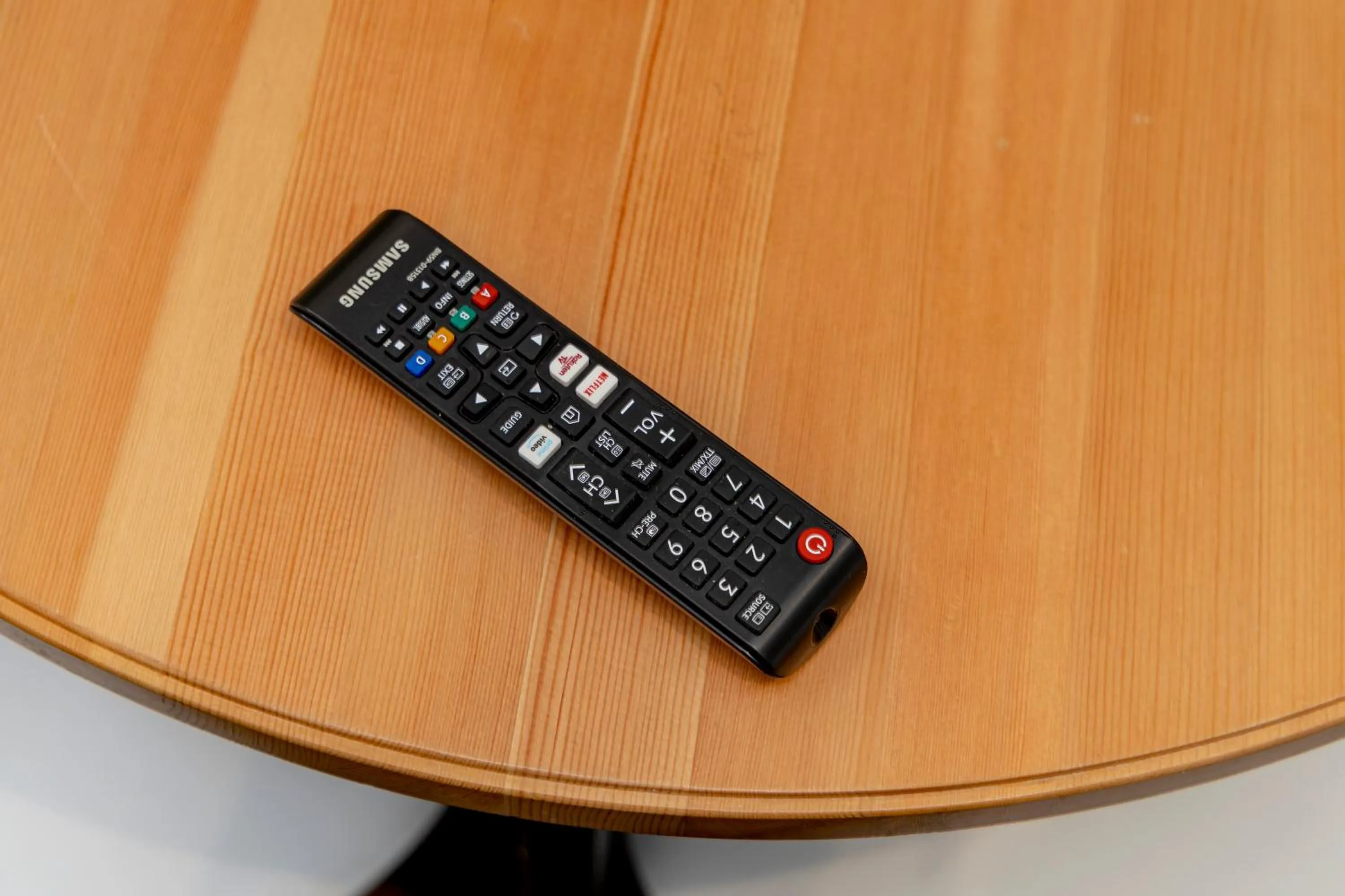 TV and multimedia in FLASH SALE Kemptown 2 Bedroom Flat BN224EAT02