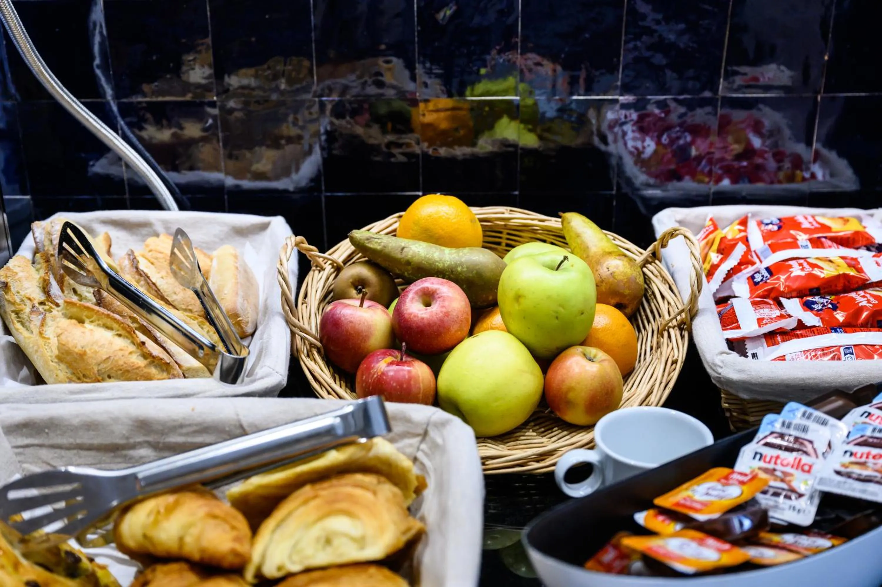 Breakfast in Hôtel D'Alsace
