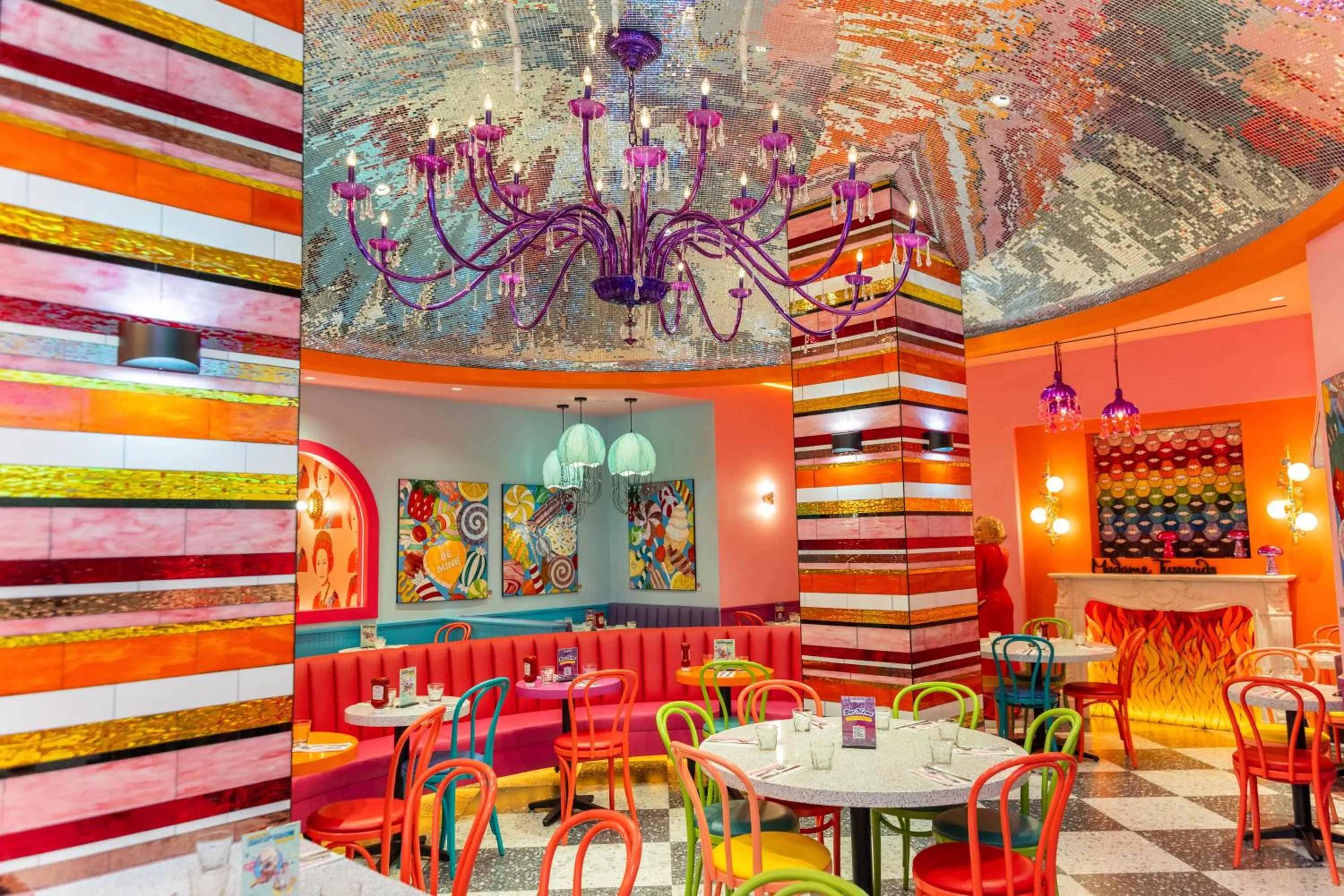 Restaurant/places to eat in OYO Times Square