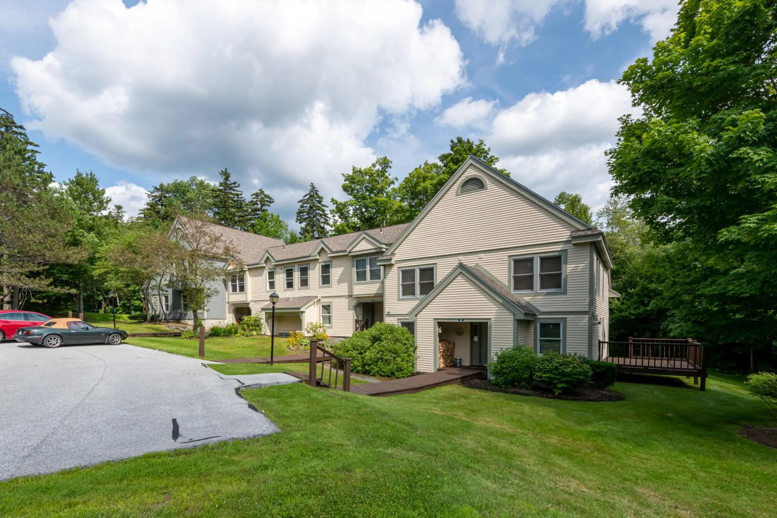 Property building in Mount Snow Lodging by Vail Resorts