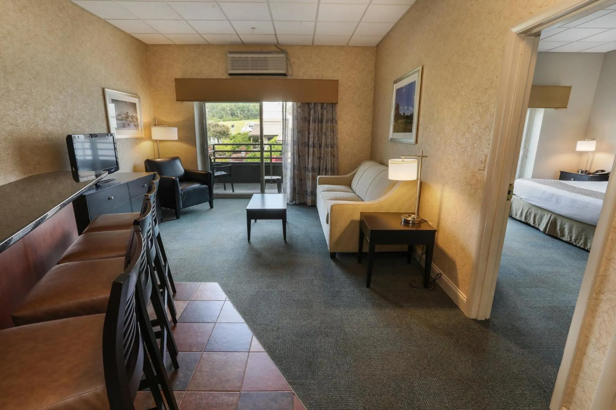 Living room in Liberty Mountain Lodging by Vail Resorts