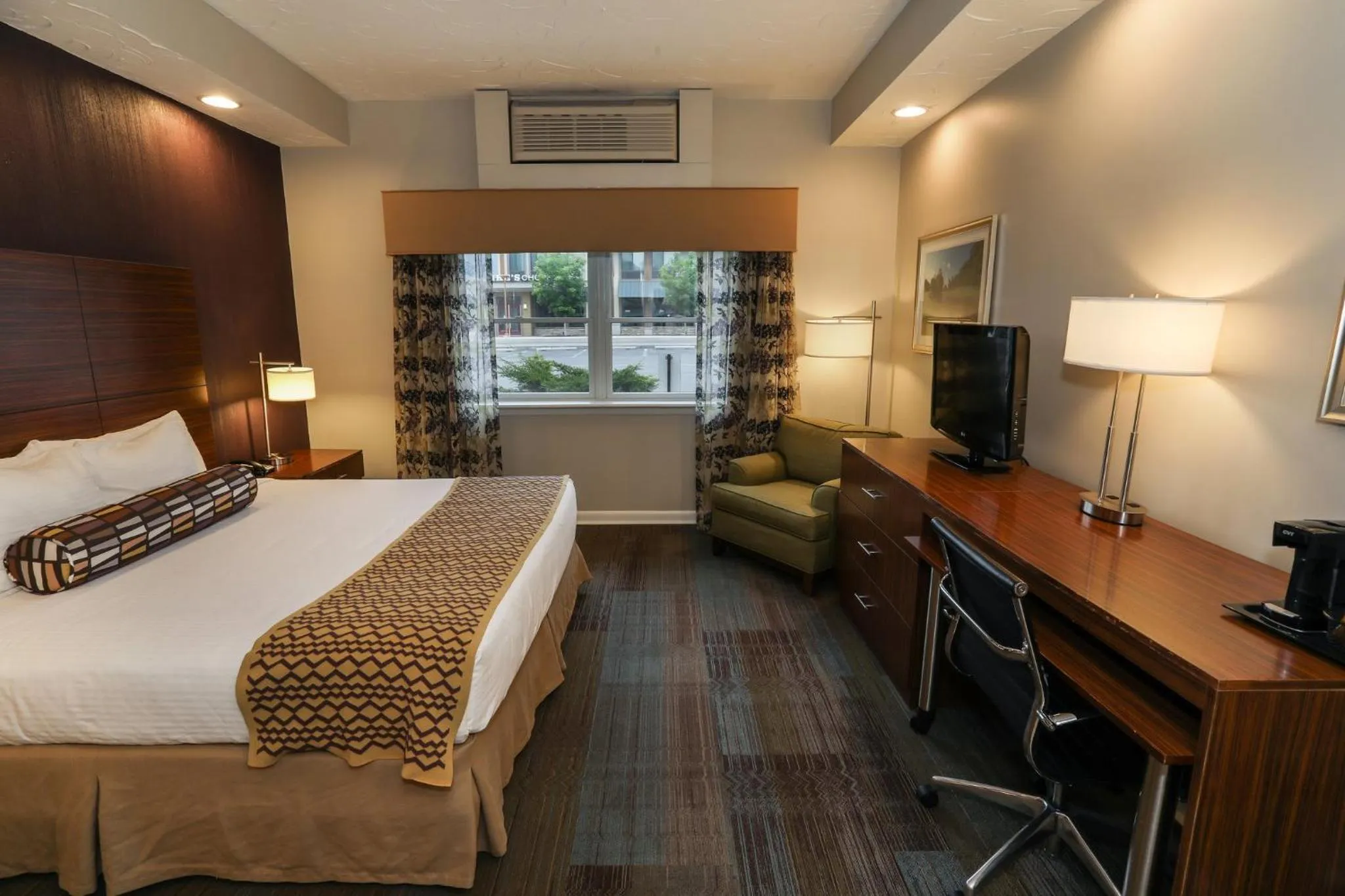 Photo of the whole room, Bed in Liberty Mountain Lodging by Vail Resorts