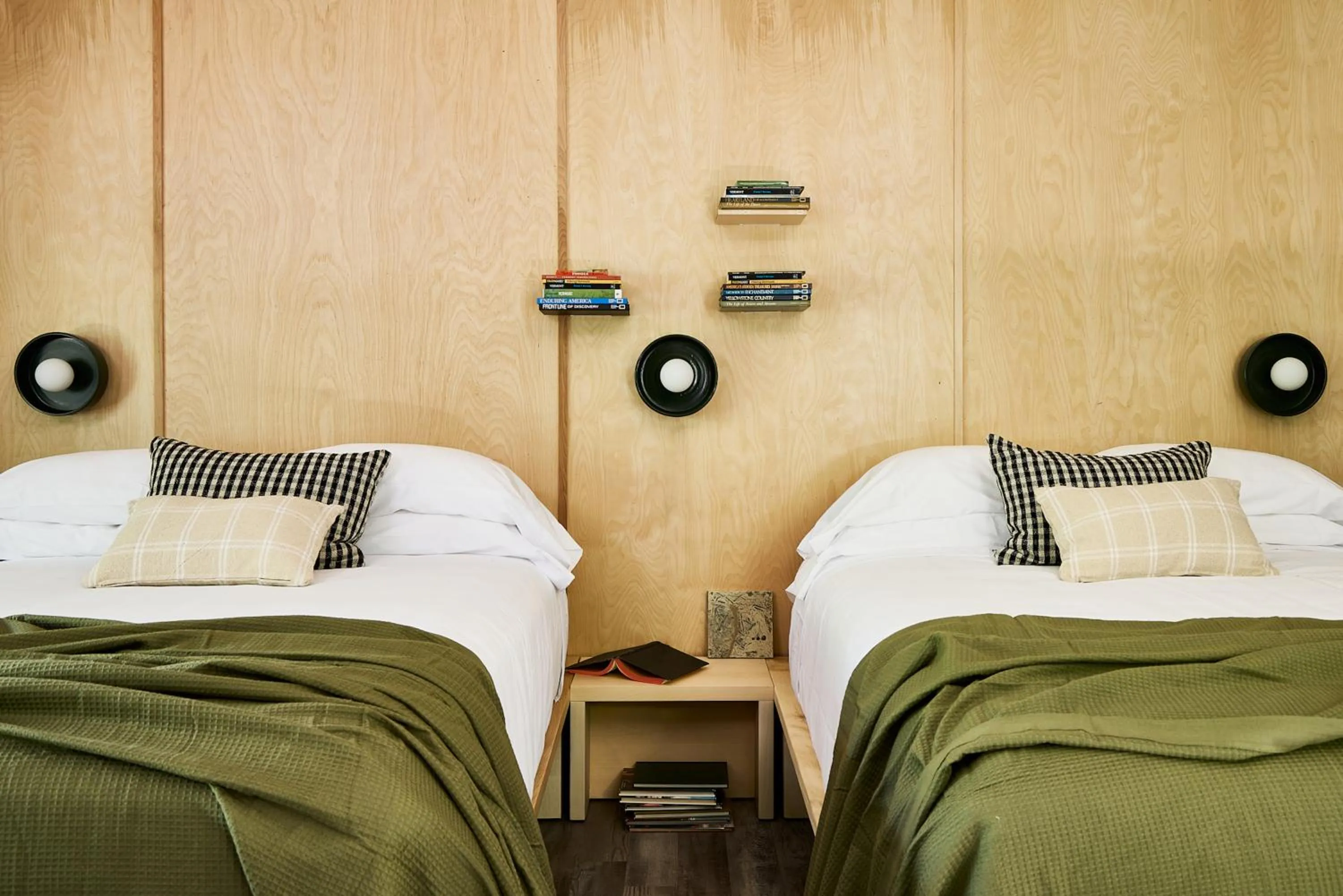 Bedroom, Bed in Bluebird Cady Hill Lodge