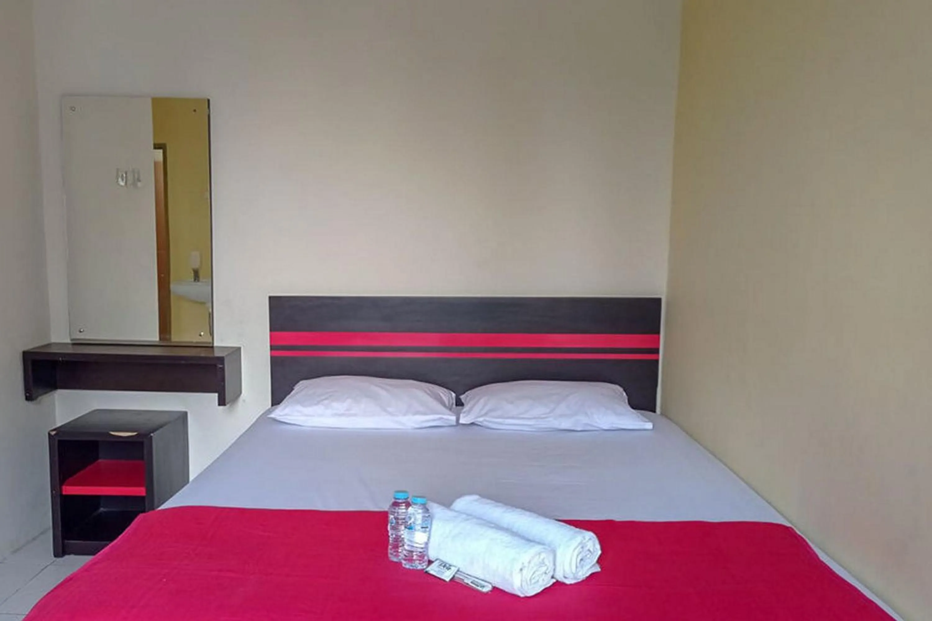 Bed in Rama Shinta Homestay near Gembira Loka Zoo RedPartner