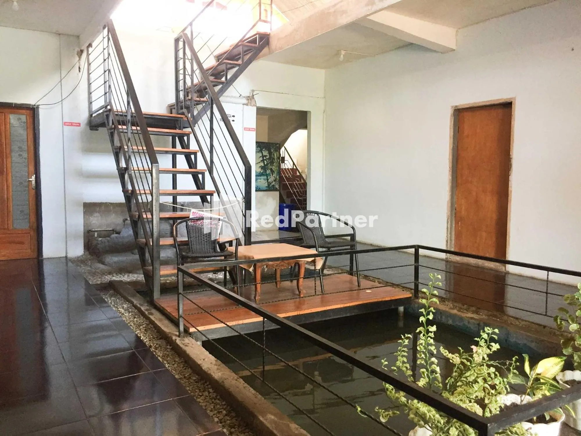 Patio in Wisma Andini Palopo RedPartner
