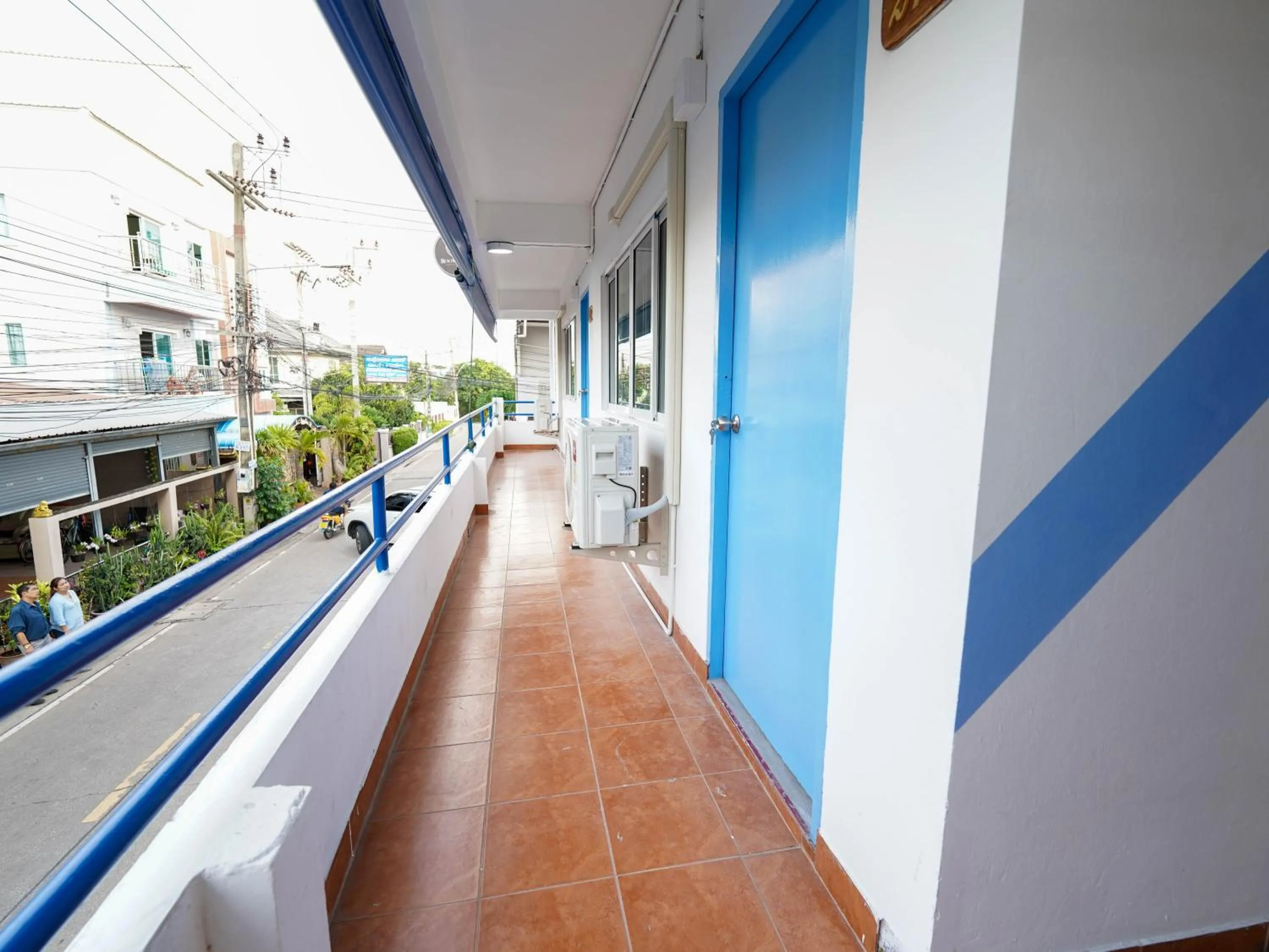 Balcony/Terrace in RoomQuest North Pattaya Light Collection