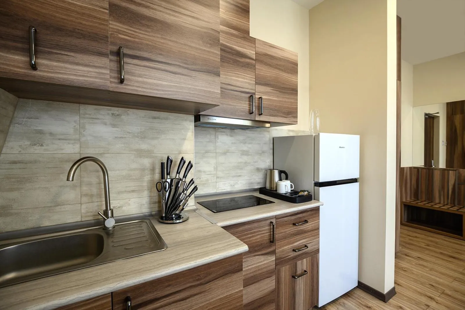 Kitchen or kitchenette in Nacho Hotel Yerevan, By One