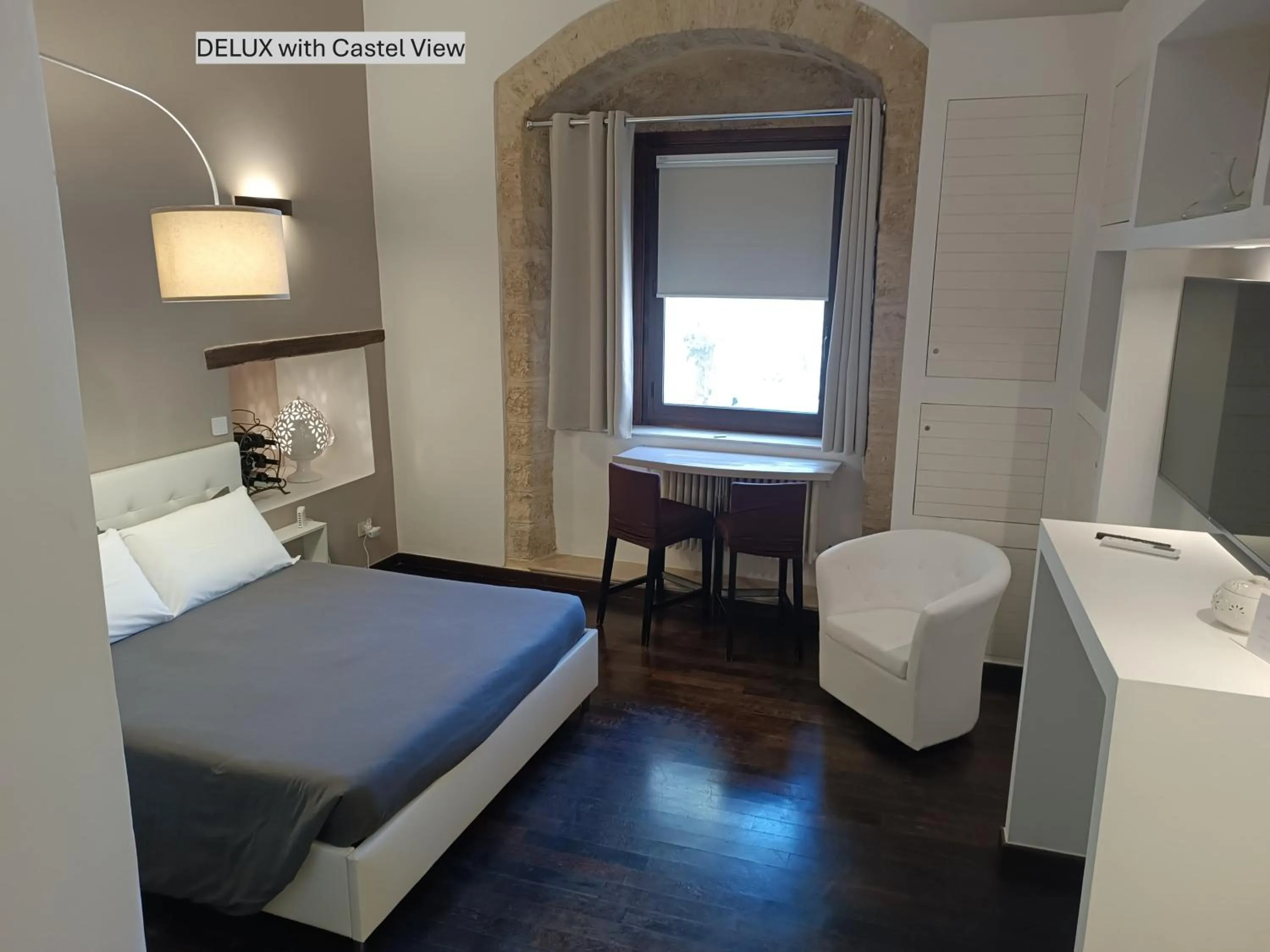 Bed in Dimora Arco Basso - Old Town