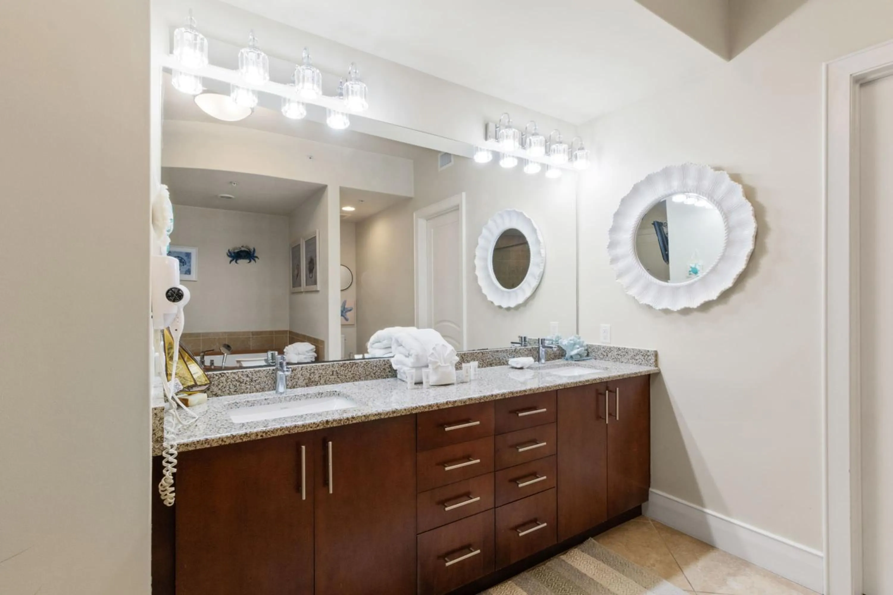 Bathroom in Turquoise 1908C