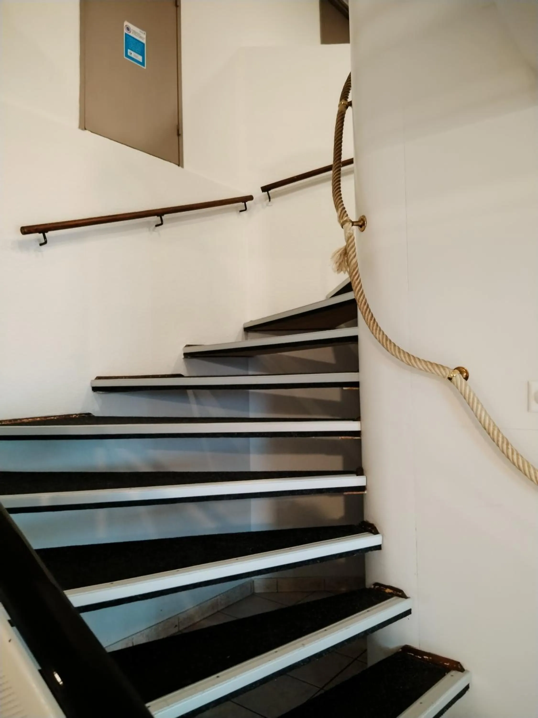 Lobby or reception in Hotel Inn Design Montluçon