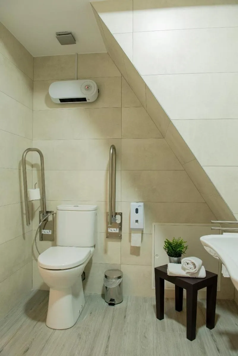 Bilbao ROOMS & KITCHEN Zorroza