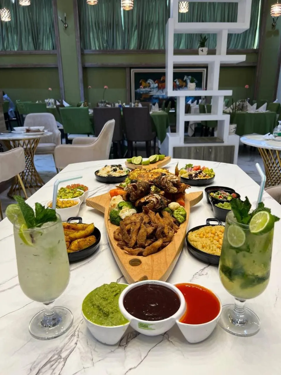 Restaurant/places to eat in Base Ethiopia International Hotel