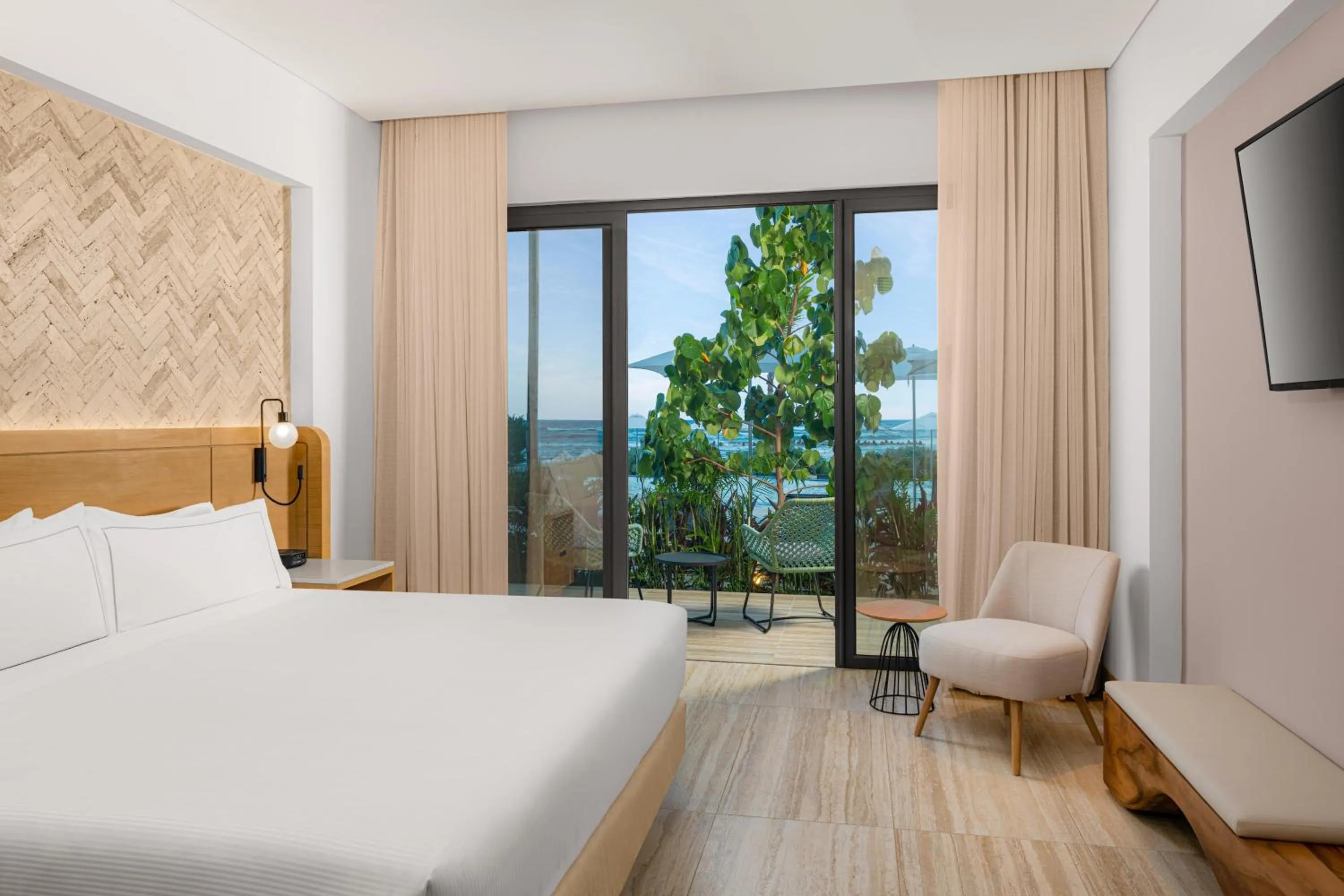 Bed in Hilton Tulum Riviera Maya All-Inclusive Resort