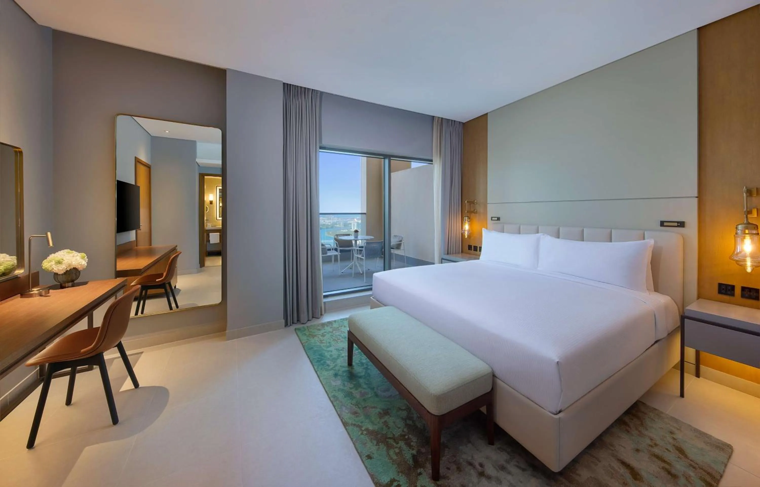 Bedroom, Bed in DoubleTree by Hilton Sharjah Waterfront Hotel And Residences