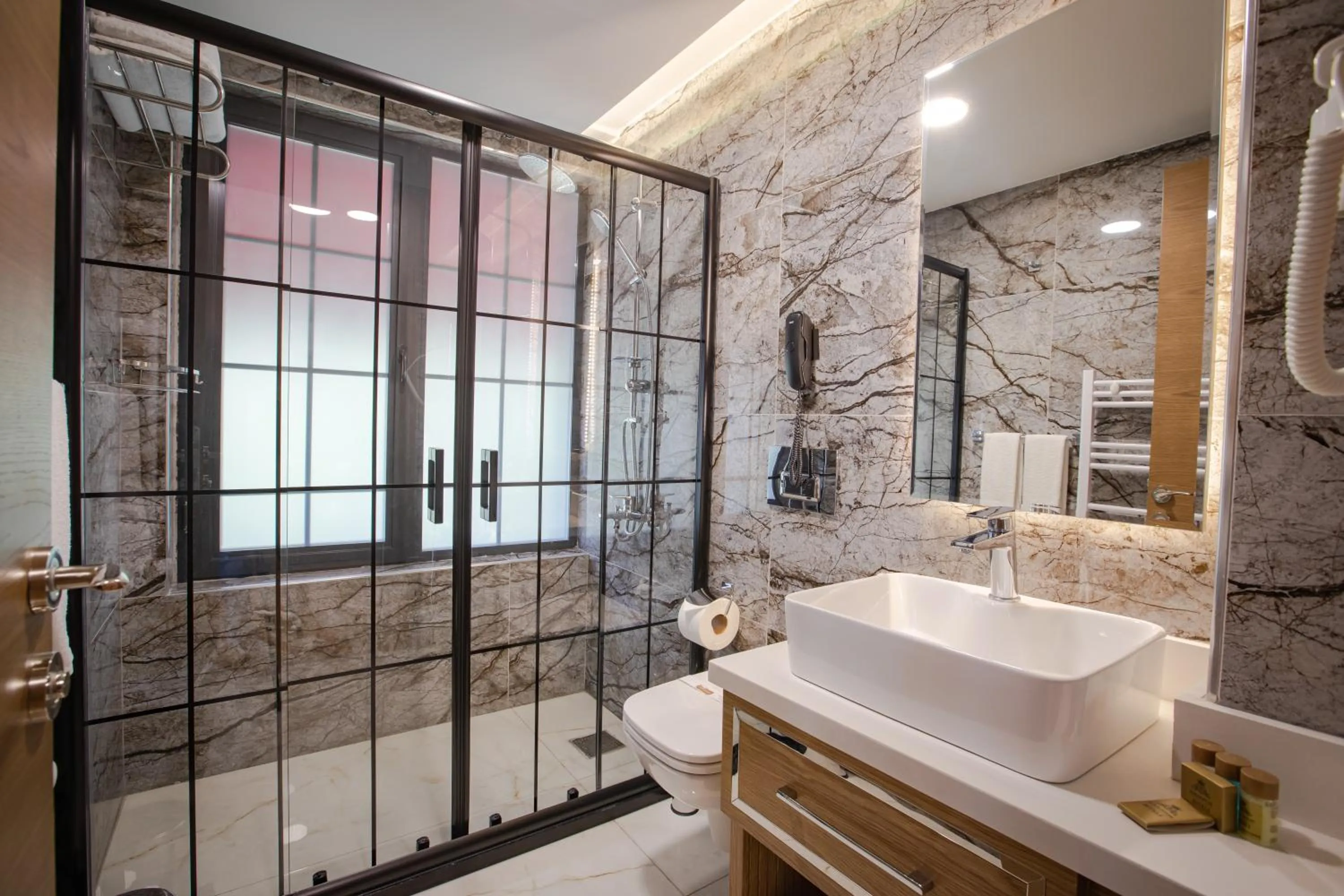 bahçelievler hotels