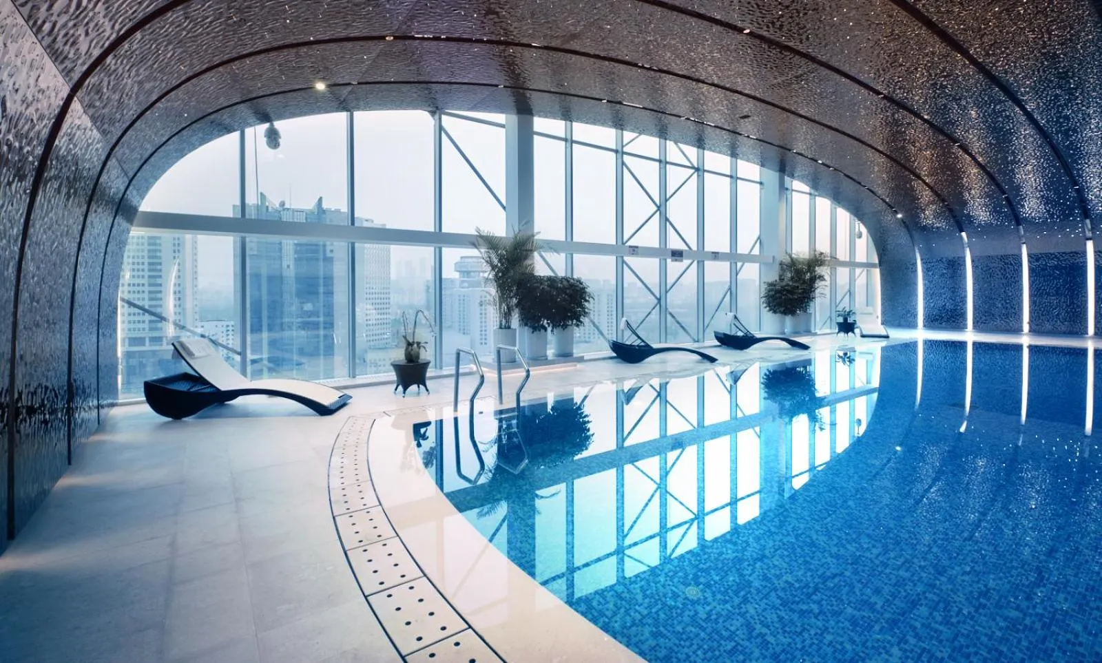 Swimming pool in Kempinski Hotel Beijing Yansha Center