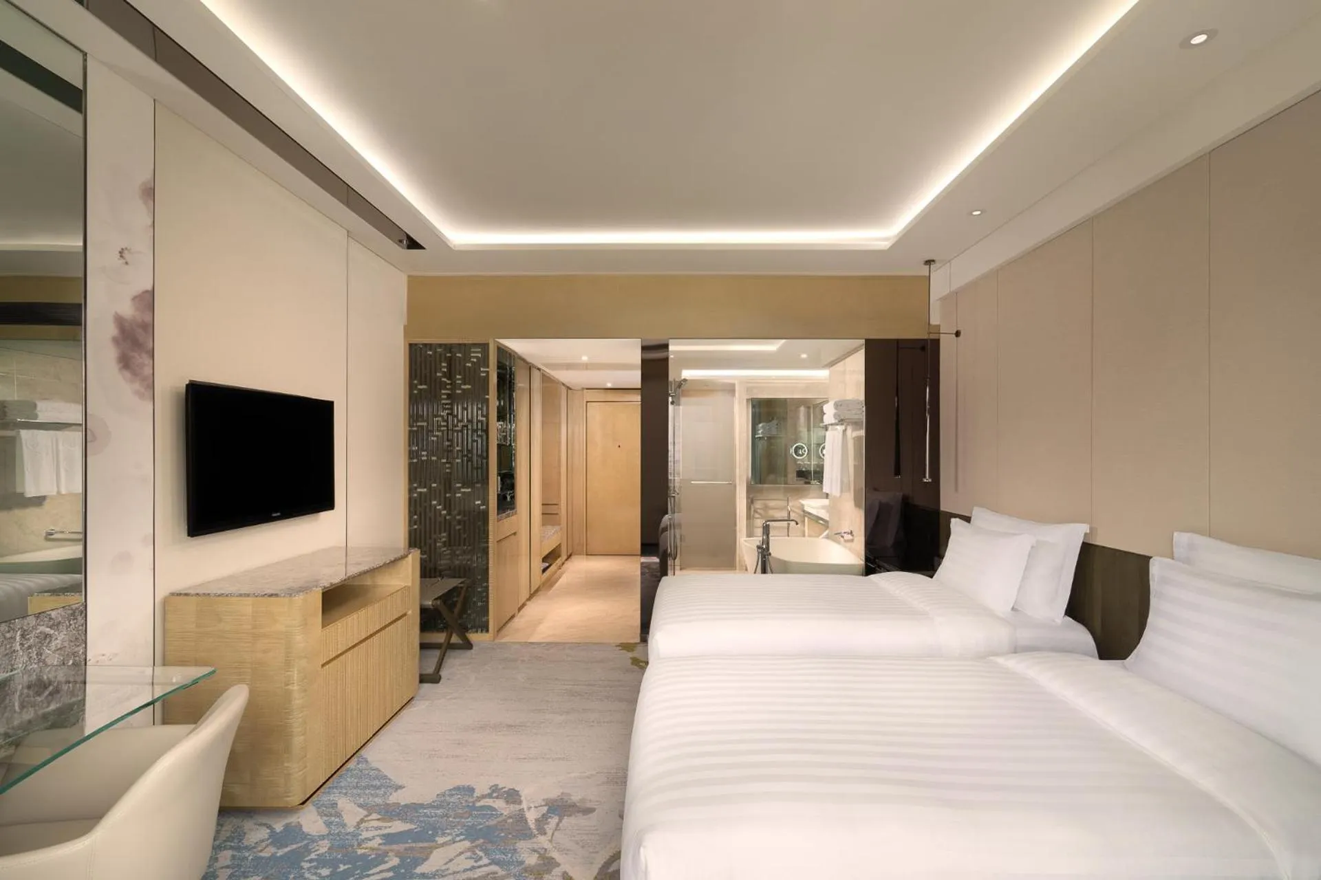 Bedroom, Bed in Kempinski Hotel Beijing Yansha Center