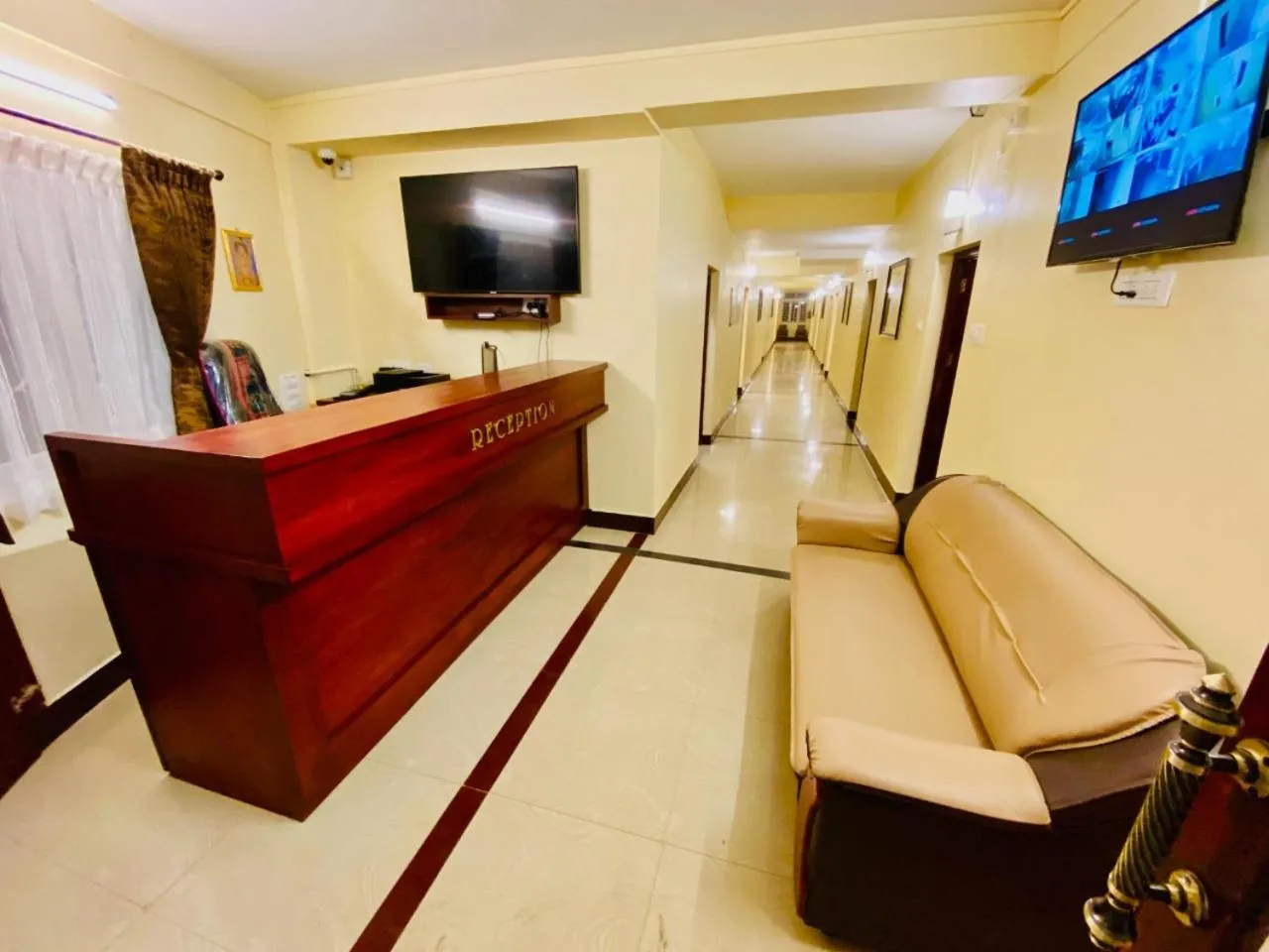 Lobby or reception in Aakash Rooms and Cottages,