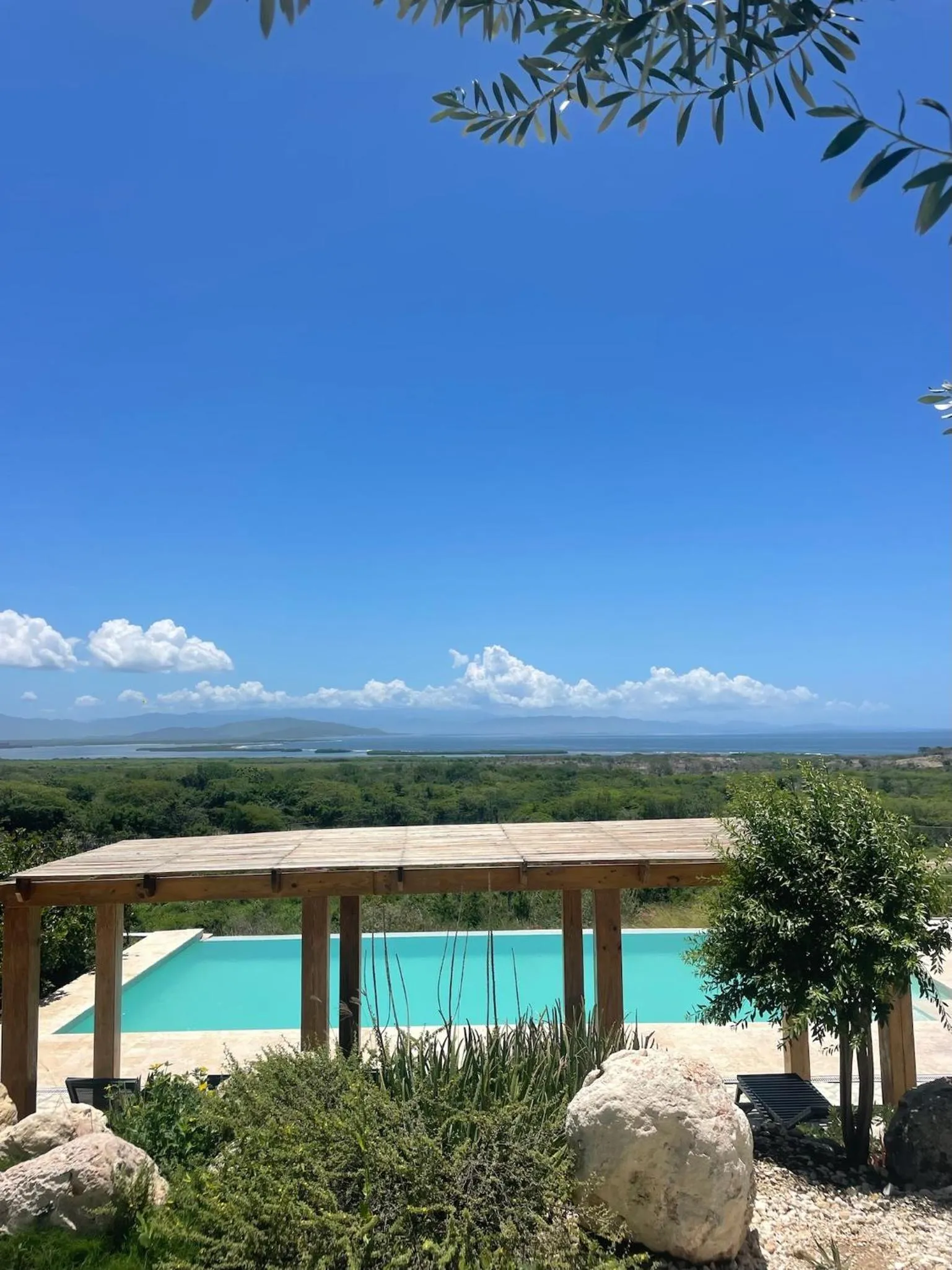 Swimming pool in Altos de la Caobita