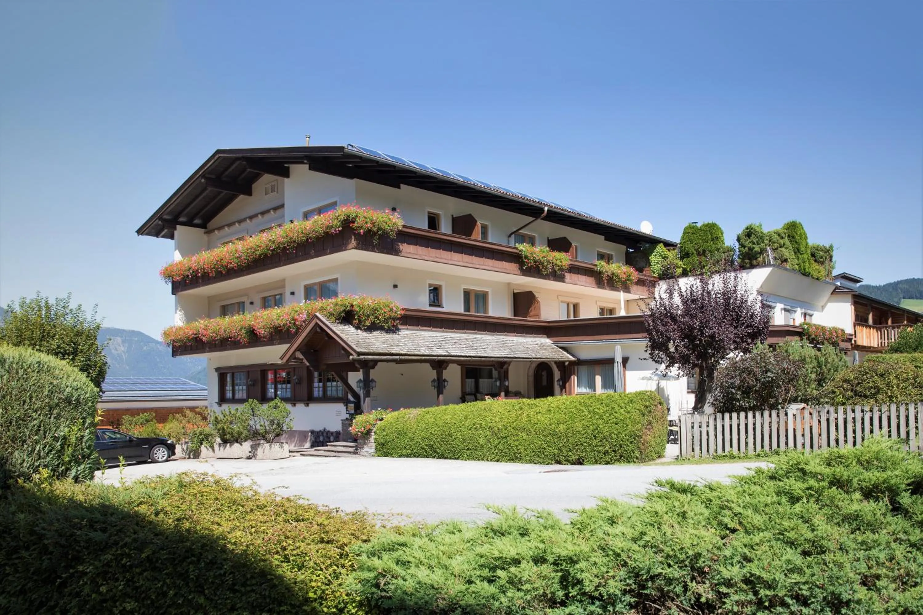Property building in Angerer Alpine Suiten und Familienappartements Tirol