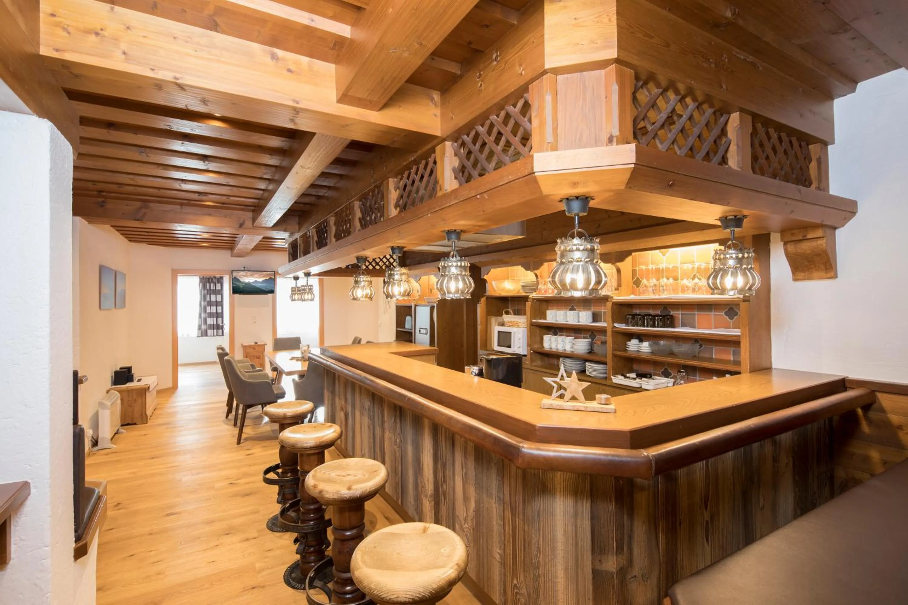 Kitchen or kitchenette in Angerer Alpine Suiten und Familienappartements Tirol