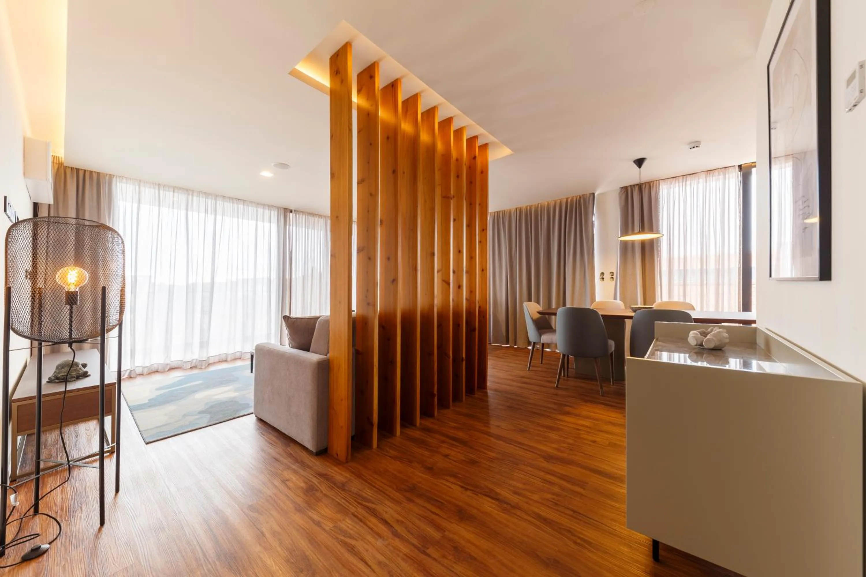 Living room, Bed in The Shipyard - Angra