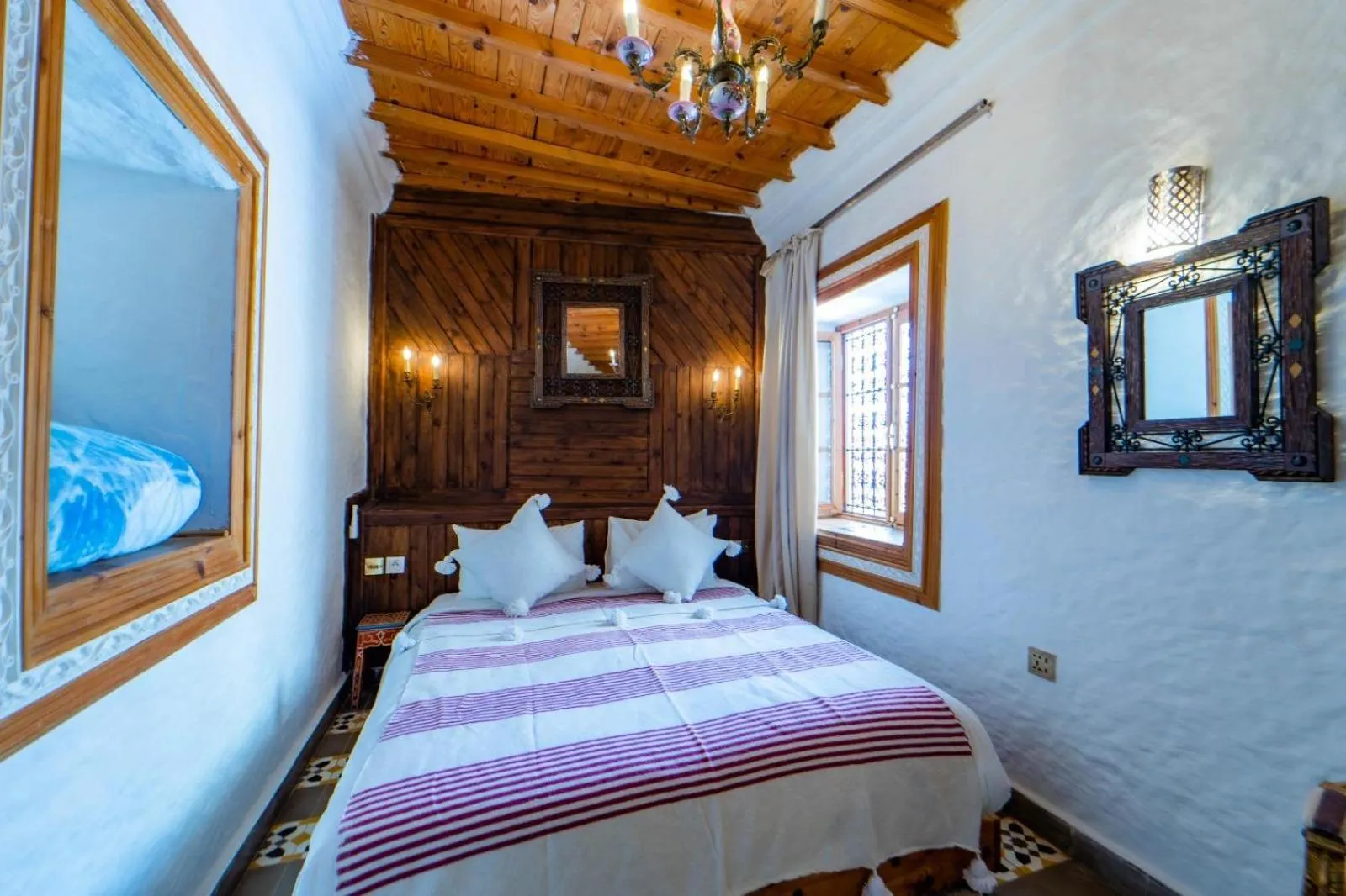 Bed in RIAD LA SANTA