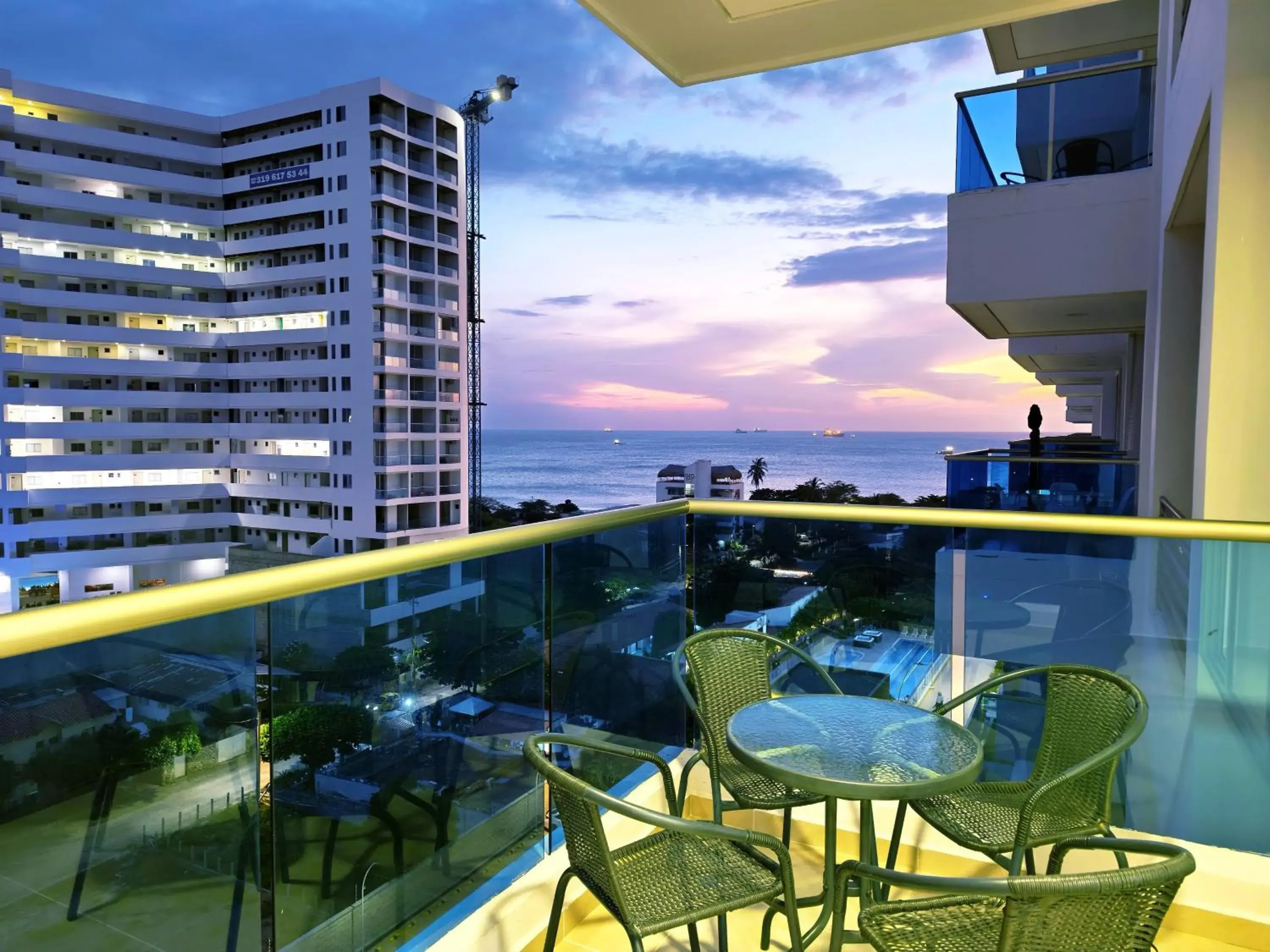 Three-Bedroom Apartment in Apartasuites Samaria - Club de Playa Three-Bedroom Apartment in Apartasuites Samaria - Club de Playa