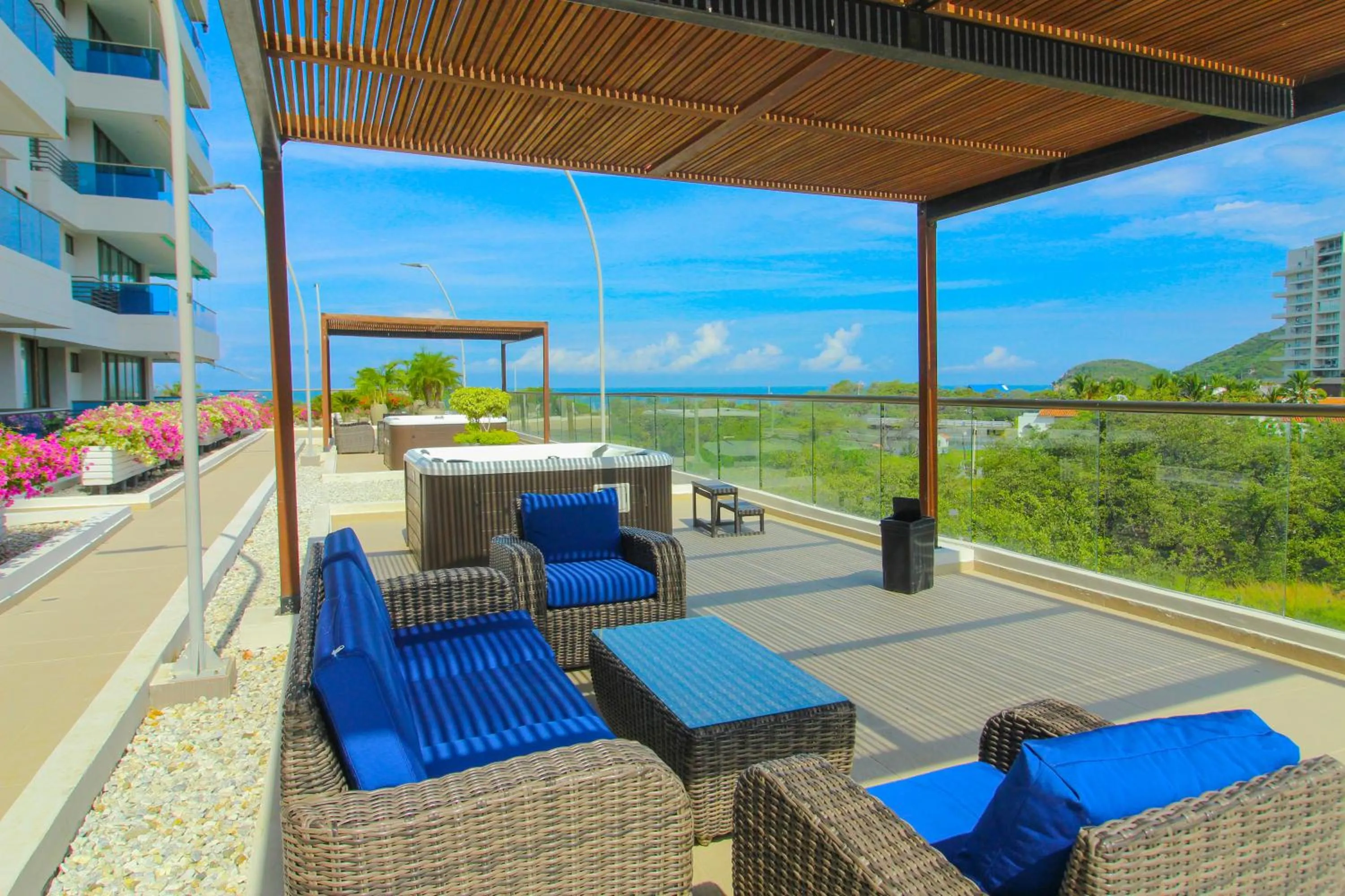 Balcony/Terrace in Apartasuites Samaria - Club de Playa