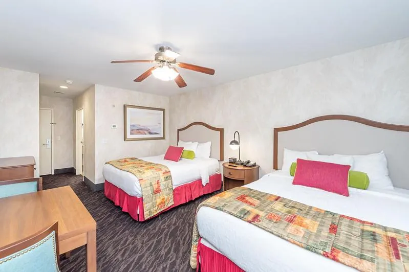 Photo of the whole room, Bed in Bellissimo Hotel, Trademark by Wyndham Near Foxwoods Casino