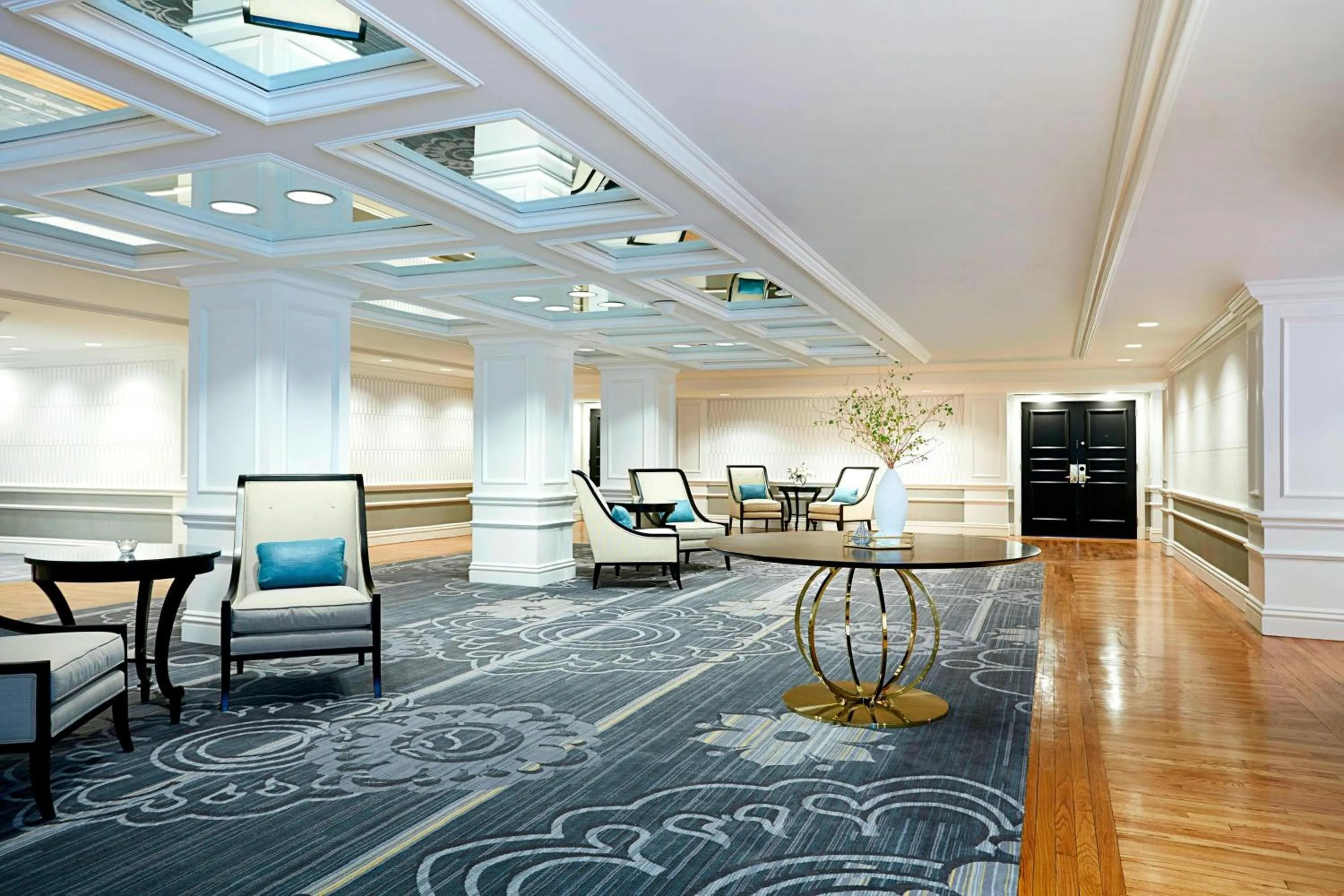 Meeting/conference room in The Mayflower Hotel, Autograph Collection