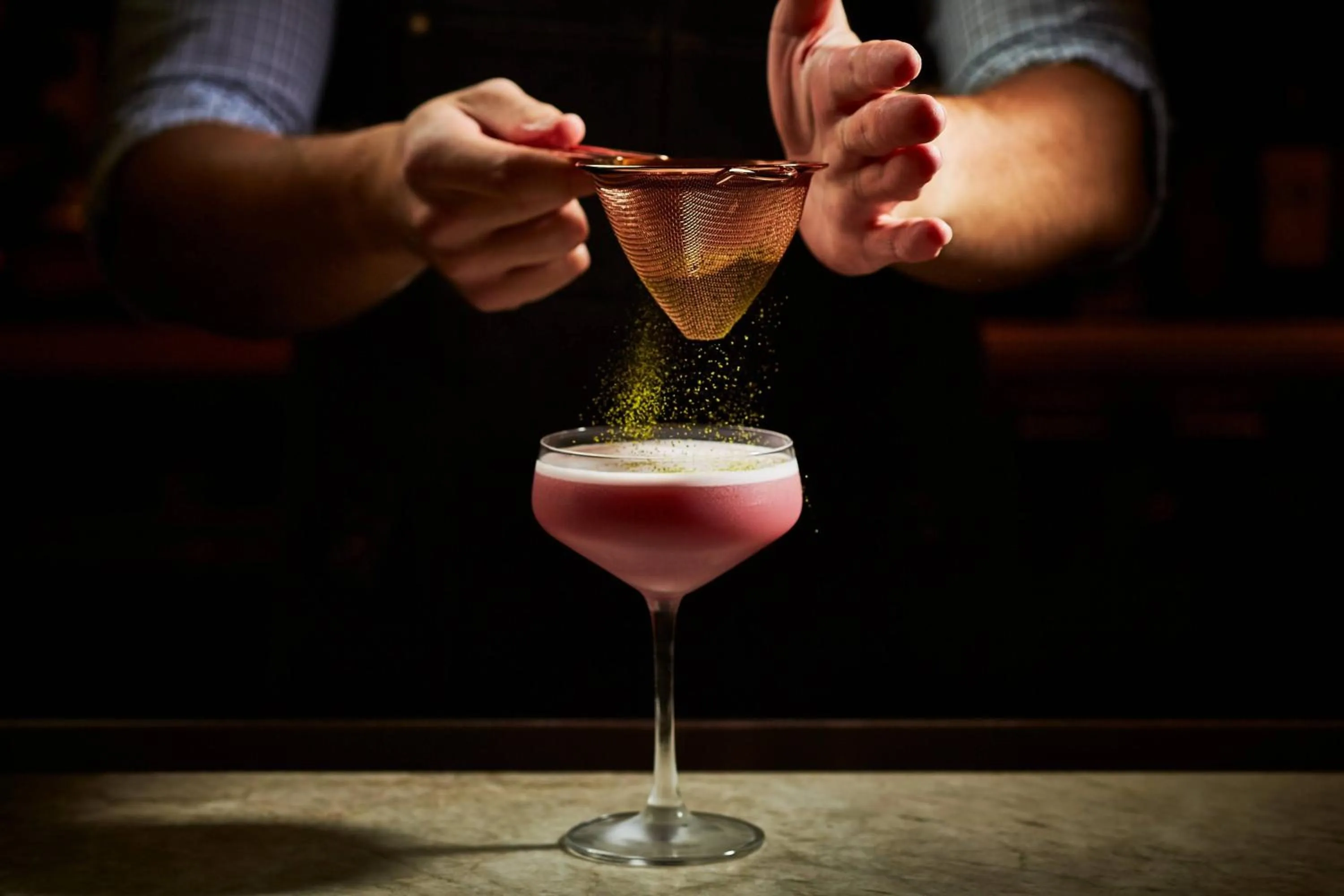 Lounge or bar in The Mayflower Hotel, Autograph Collection