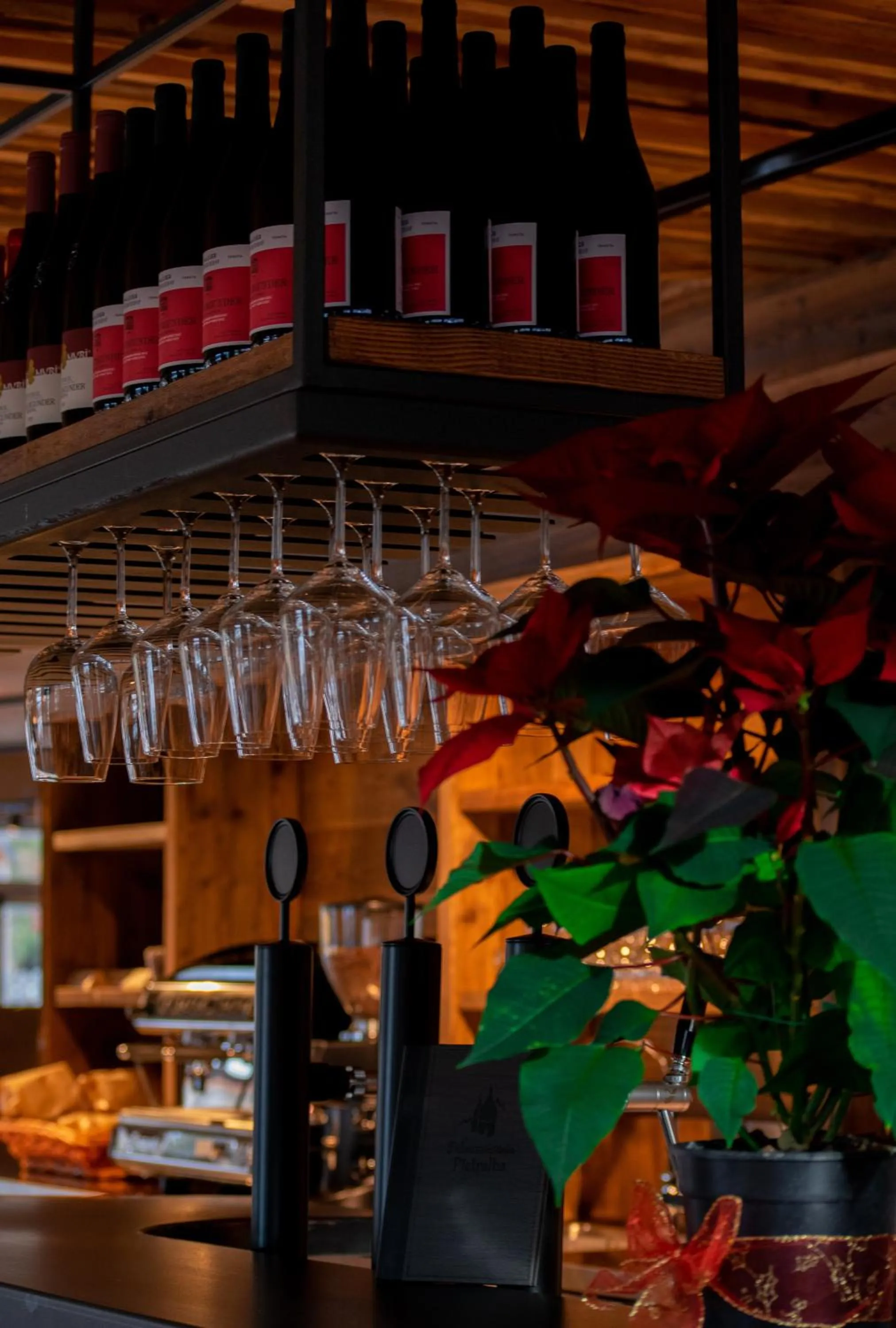 Restaurant/places to eat in Hotel Leonhard