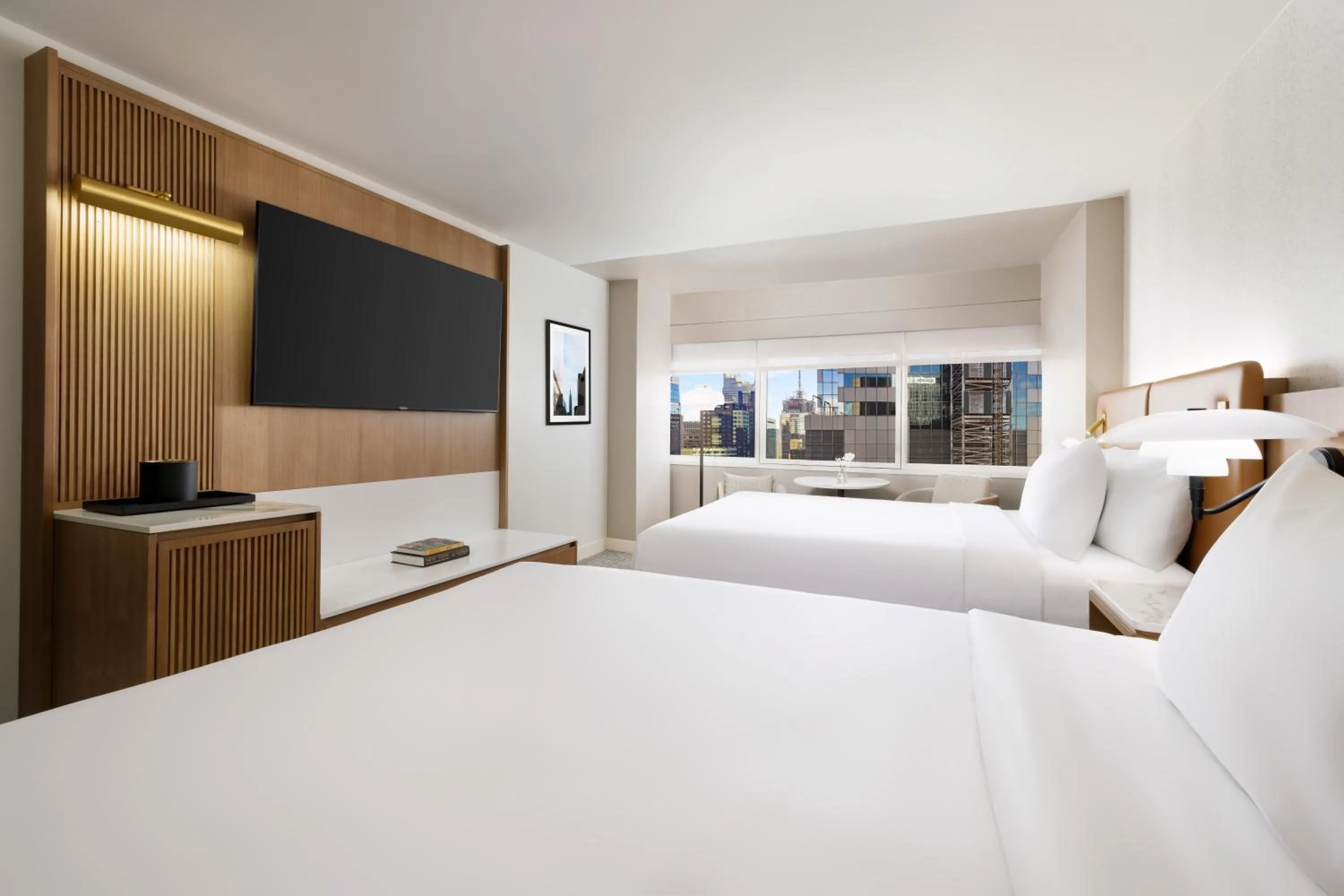 Photo of the whole room, Bed in Crowne Plaza Times Square Manhattan, an IHG Hotel